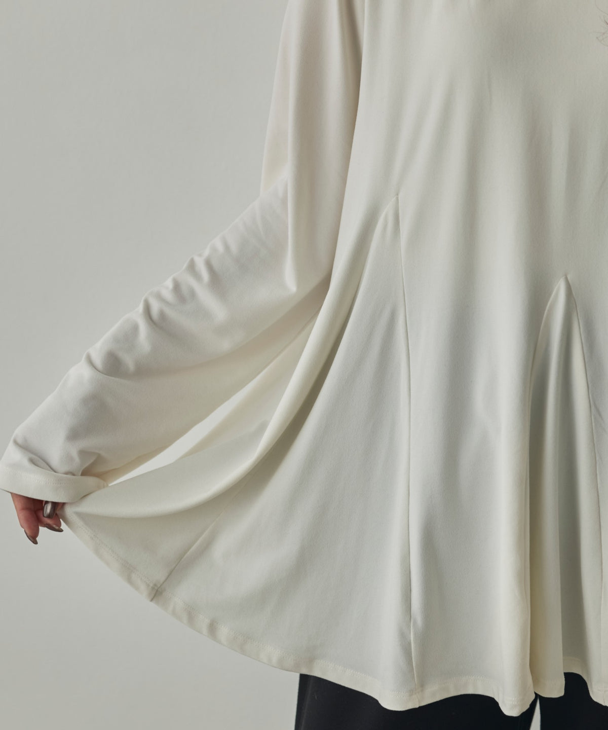 SOFT AND STRETCHY KNIT TOPS