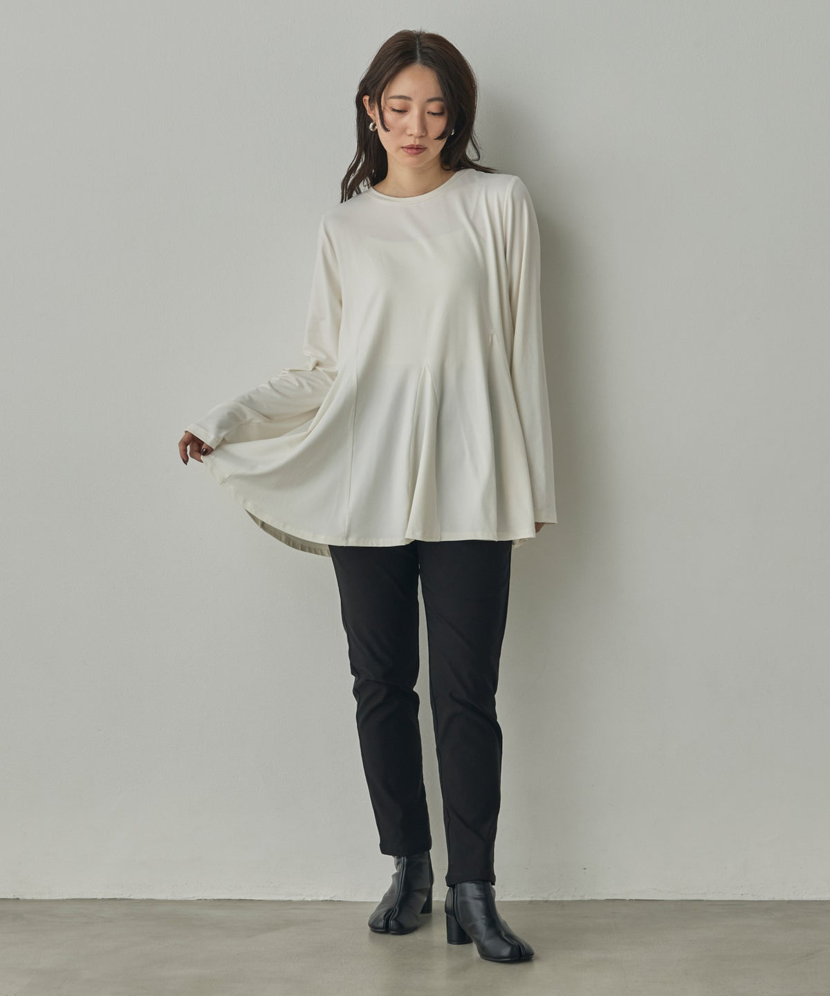 SOFT AND STRETCHY KNIT TOPS