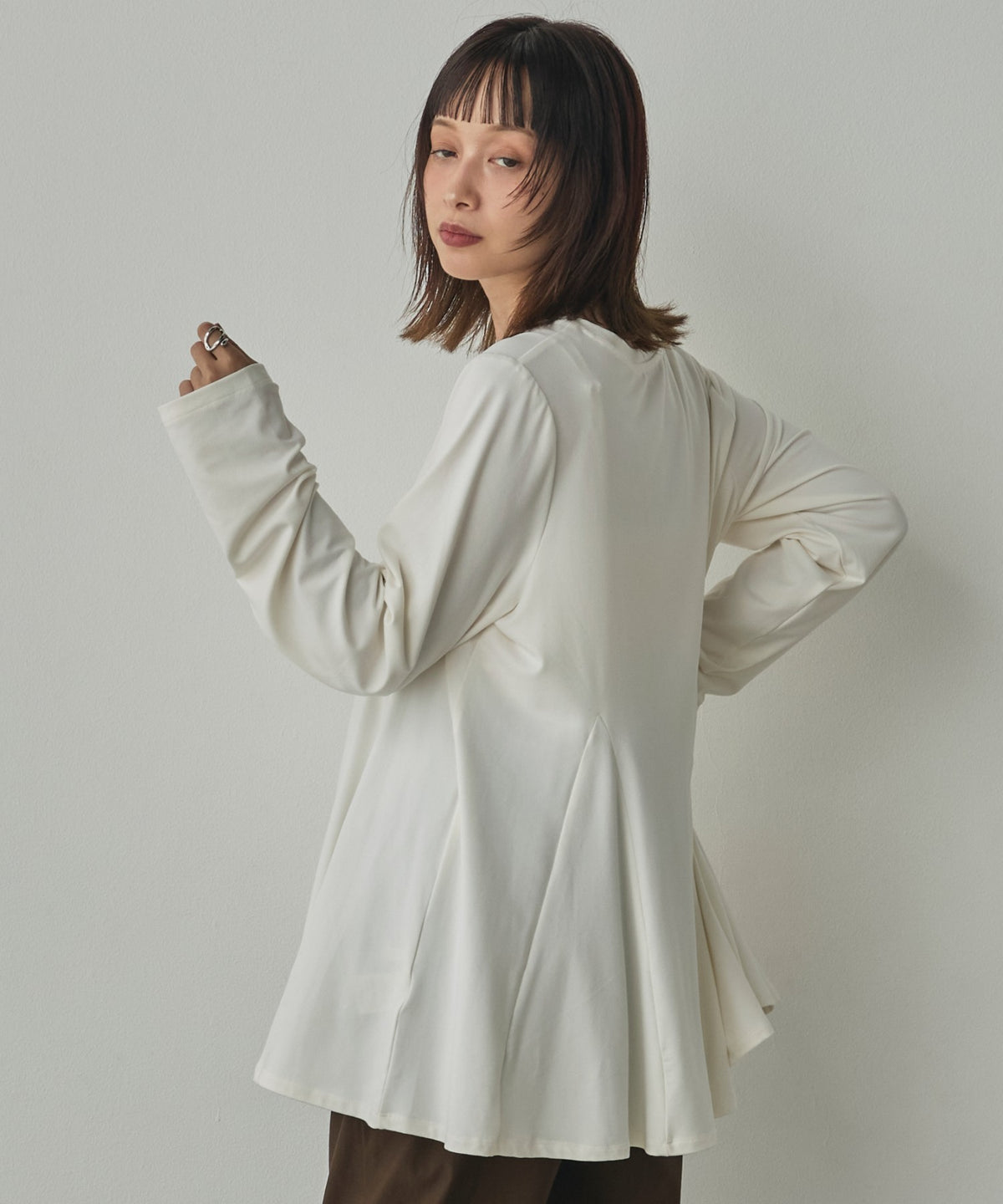 SOFT AND STRETCHY KNIT TOPS