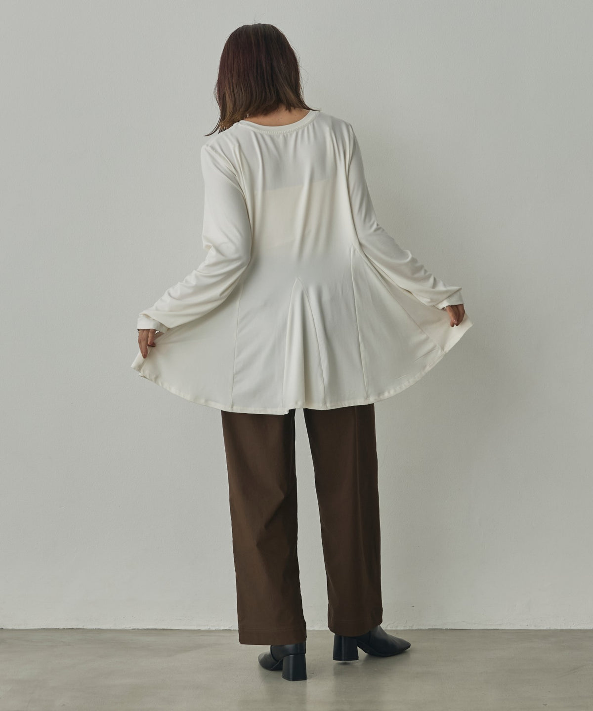 SOFT AND STRETCHY KNIT TOPS