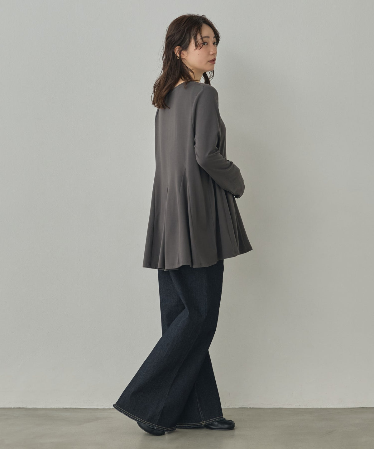 SOFT AND STRETCHY KNIT TOPS
