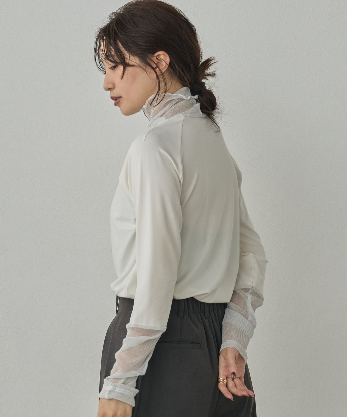 SOFT AND STRETCHY CUT-AND-SEW POWER-NET TOPS