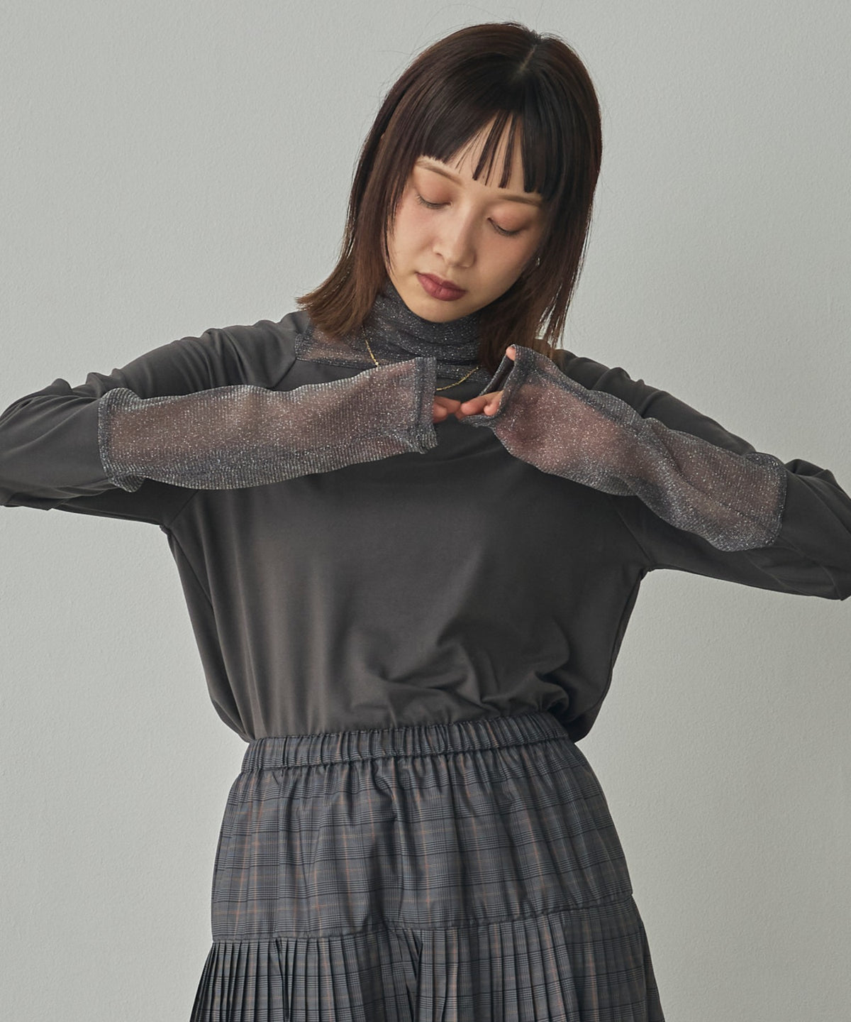 SOFT AND STRETCHY CUT-AND-SEW POWER-NET TOPS