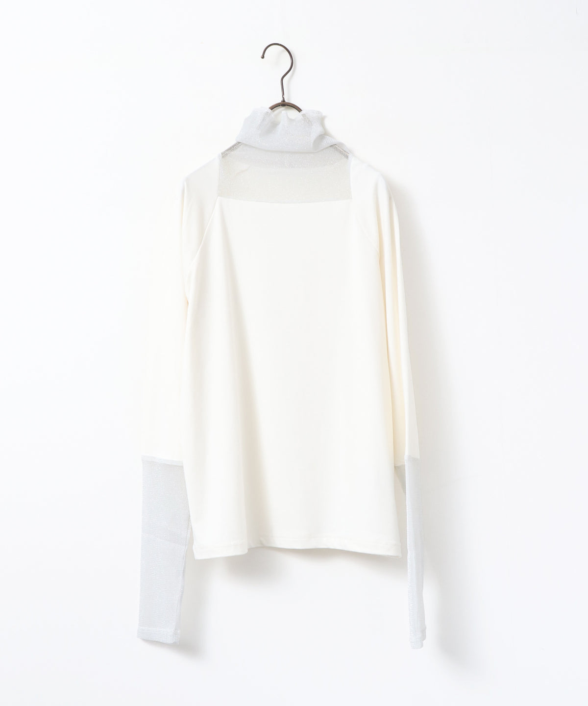 SOFT AND STRETCHY CUT-AND-SEW POWER-NET TOPS