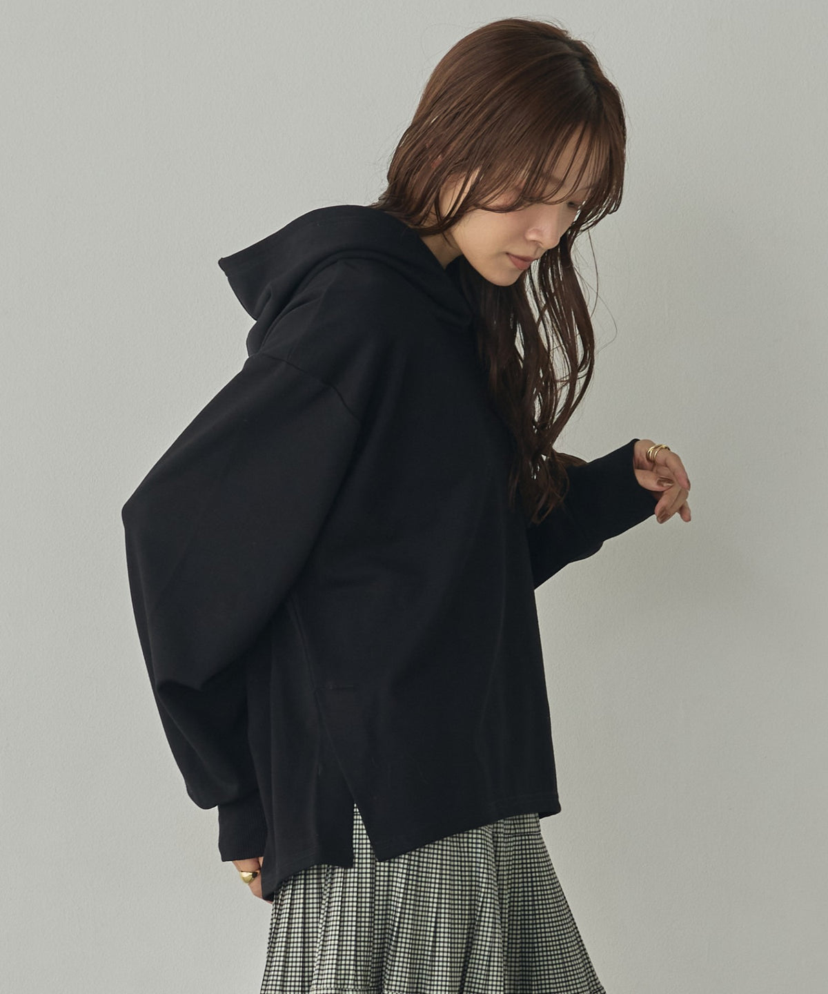 BRUSHED-LINING, SIDE-SLIT, FLOWY HOODIE