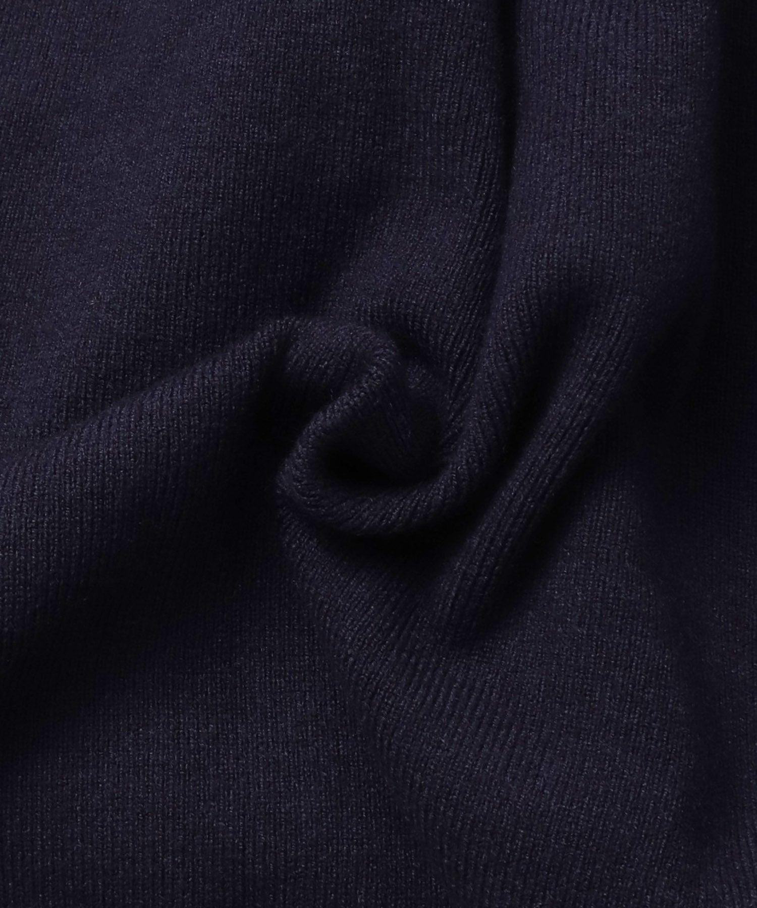 【静電気防止】やわもちヤーン タートルドルマンニット