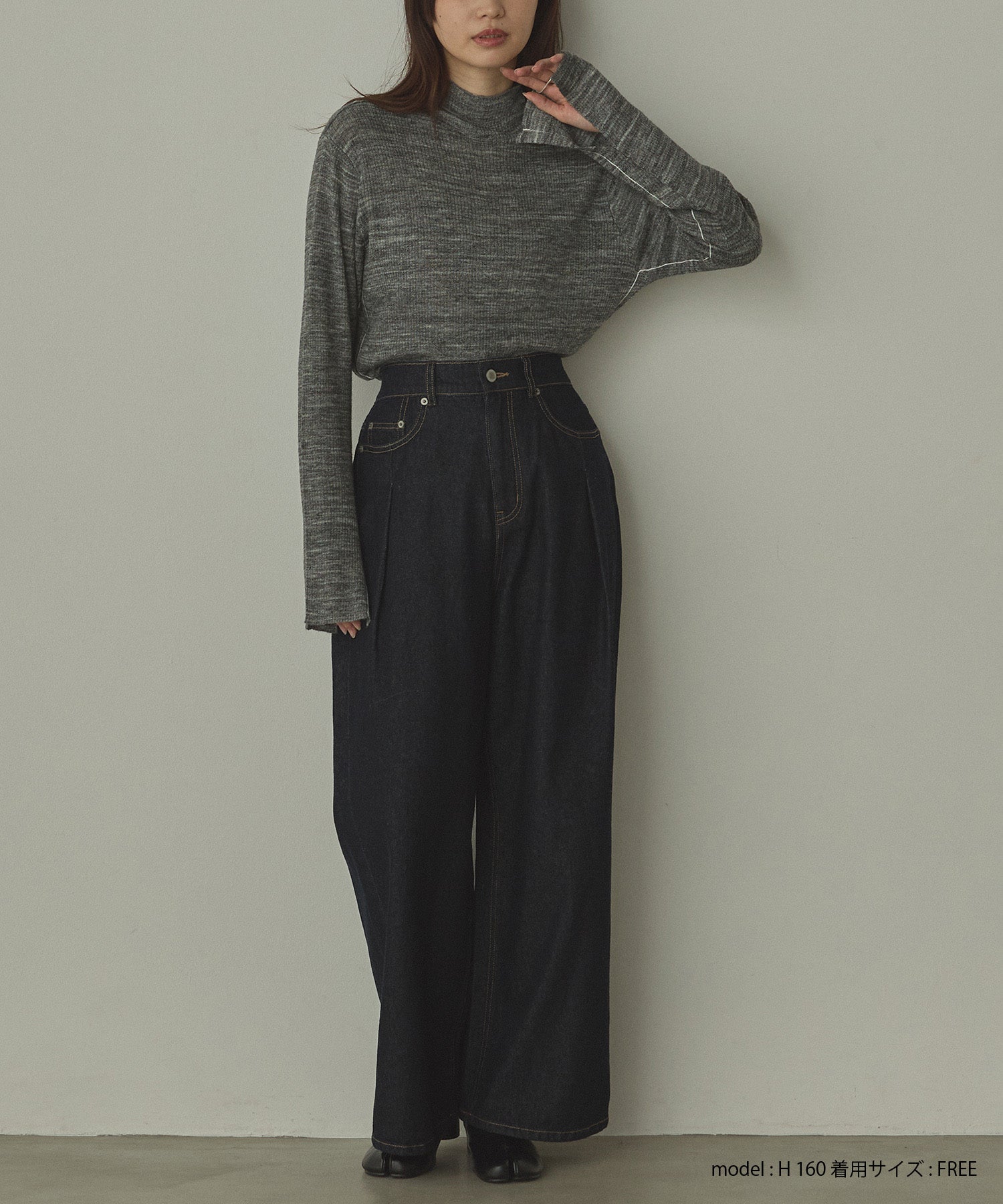 配色 タートルリブニット