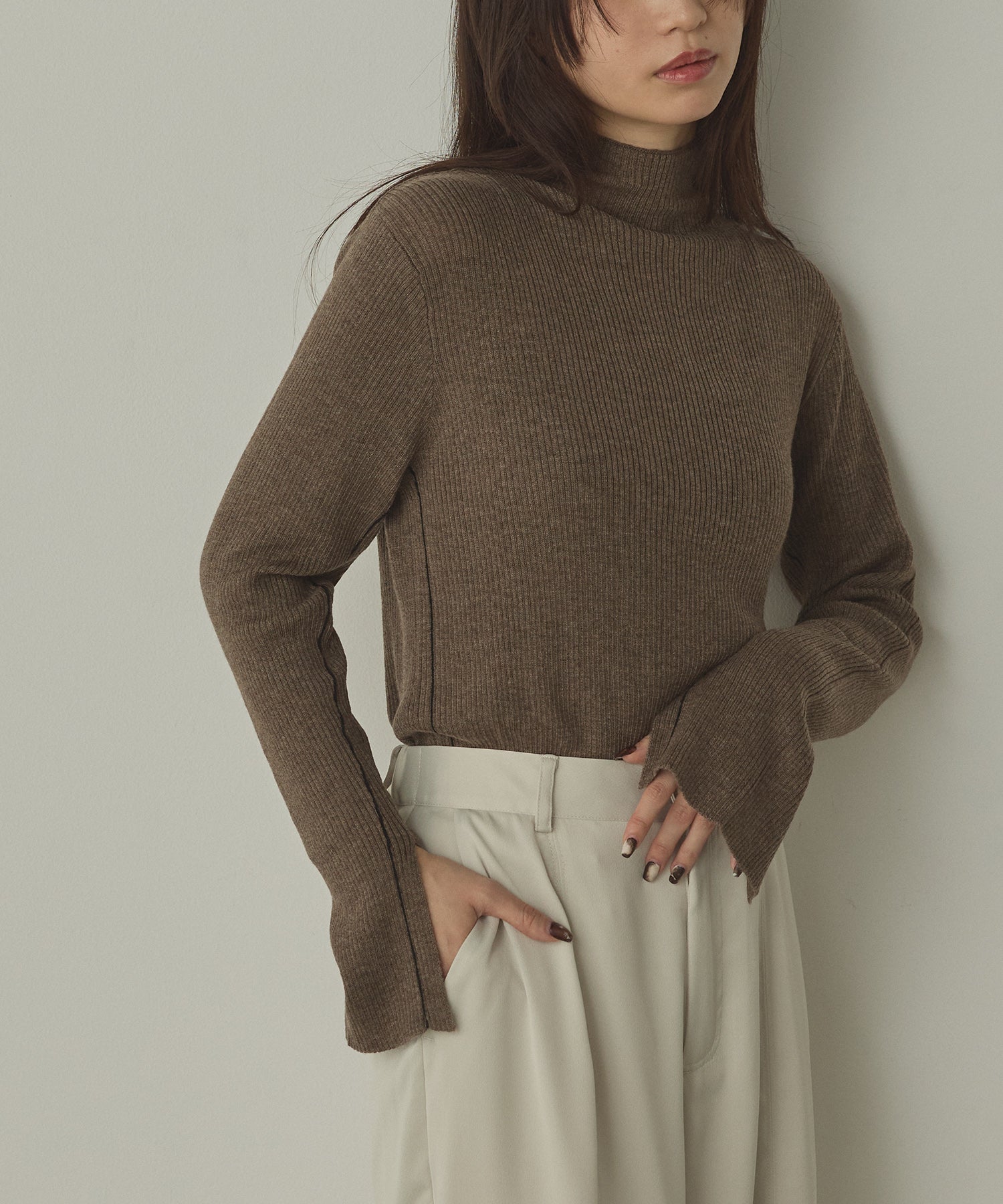 配色 タートルリブニット