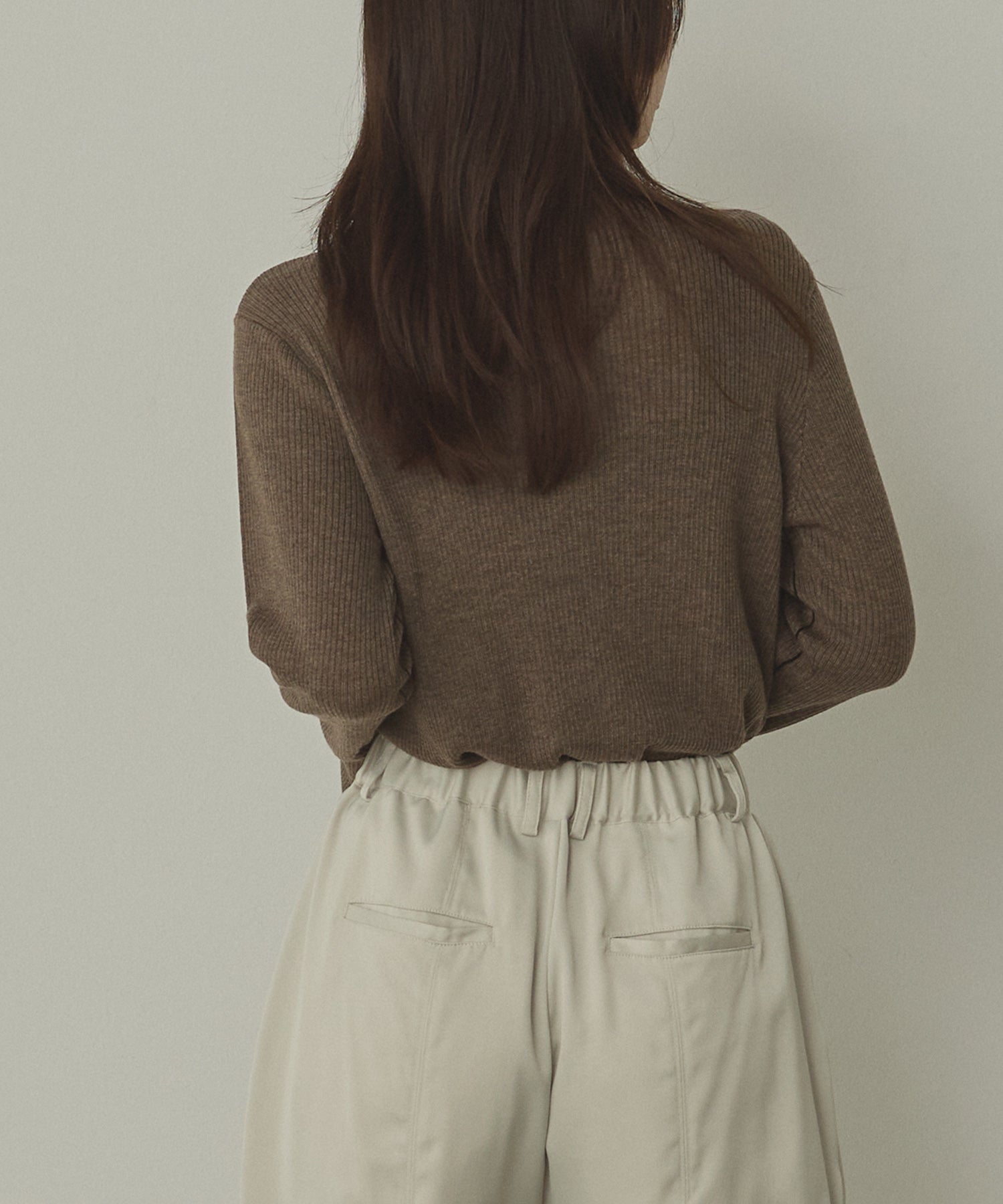 配色 タートルリブニット