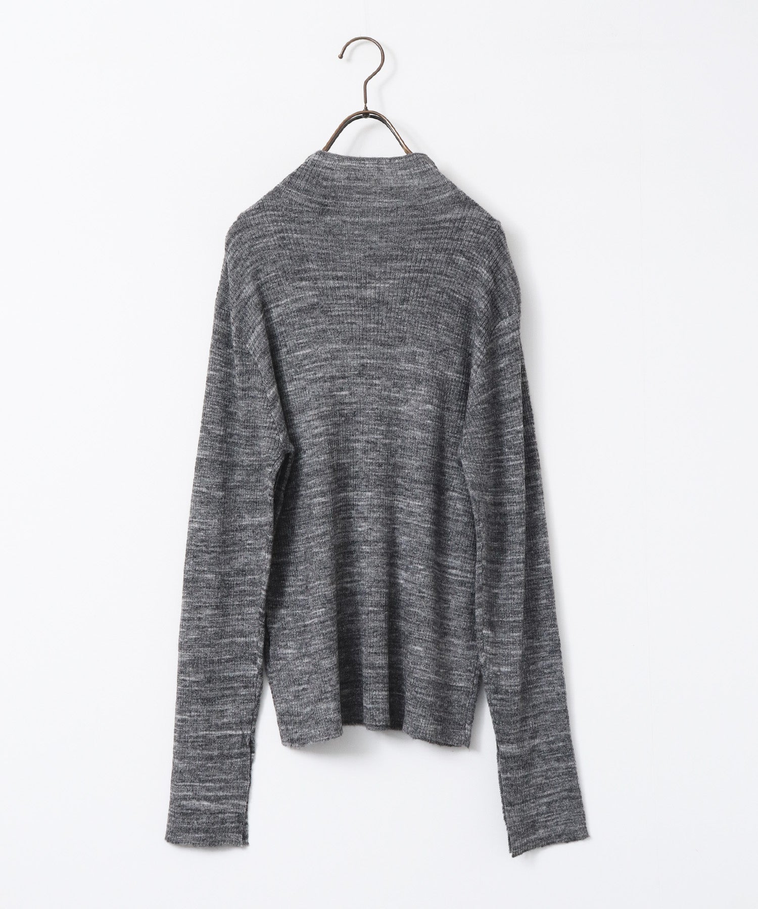 配色 タートルリブニット