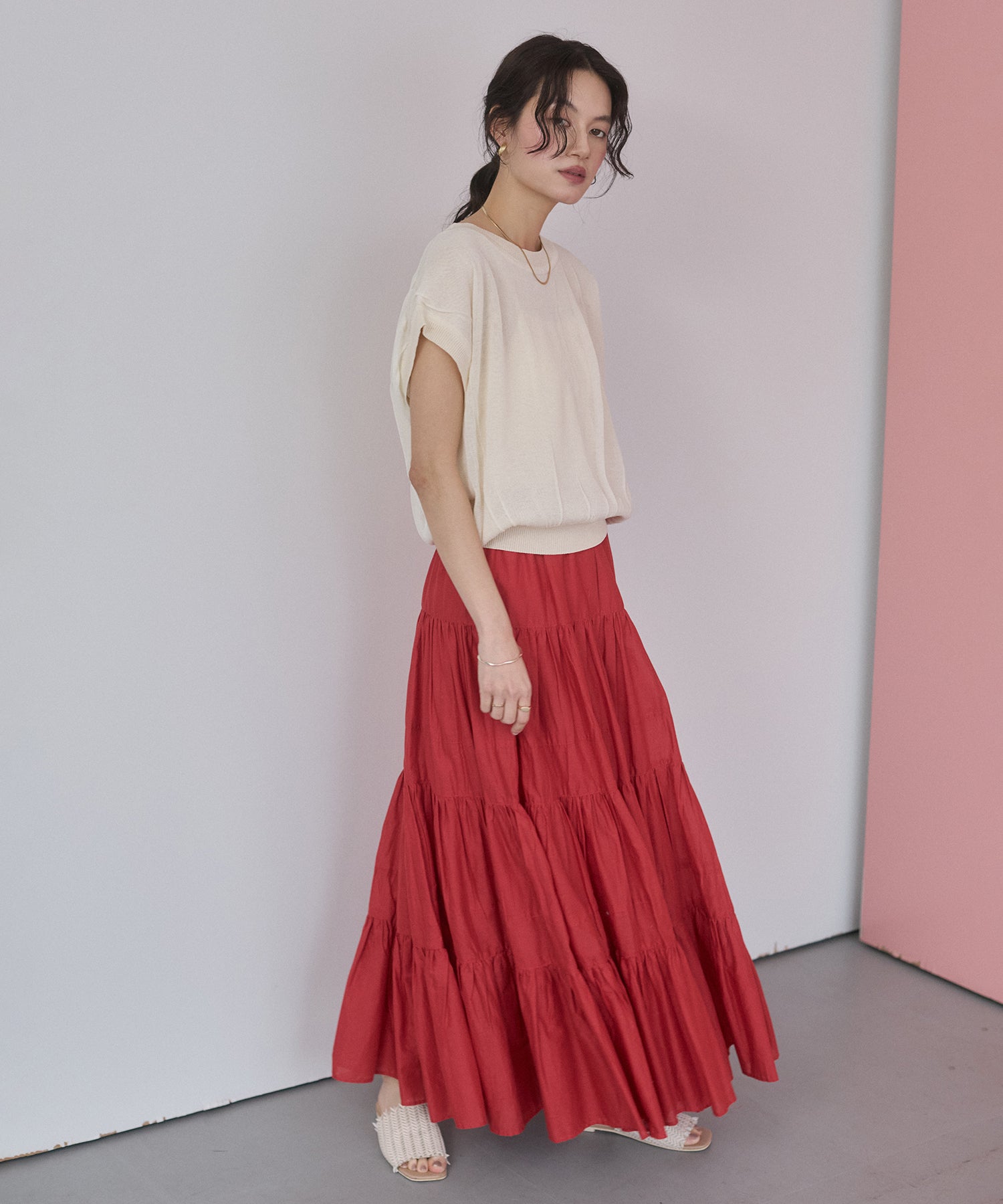 REVERSIBLE COLOR-BLOCK KNIT