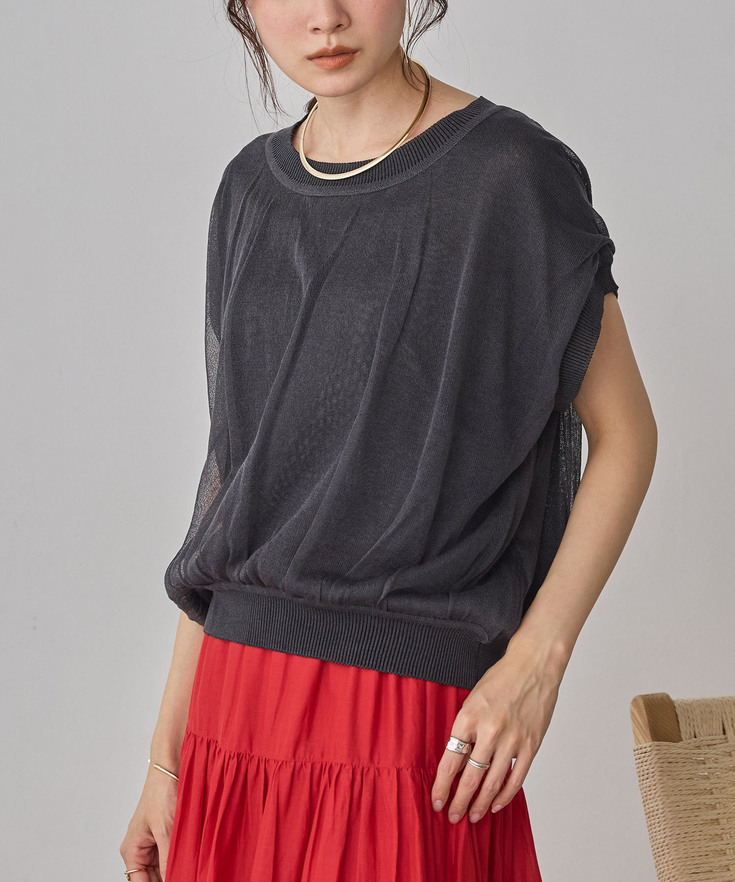 REVERSIBLE COLOR-BLOCK KNIT