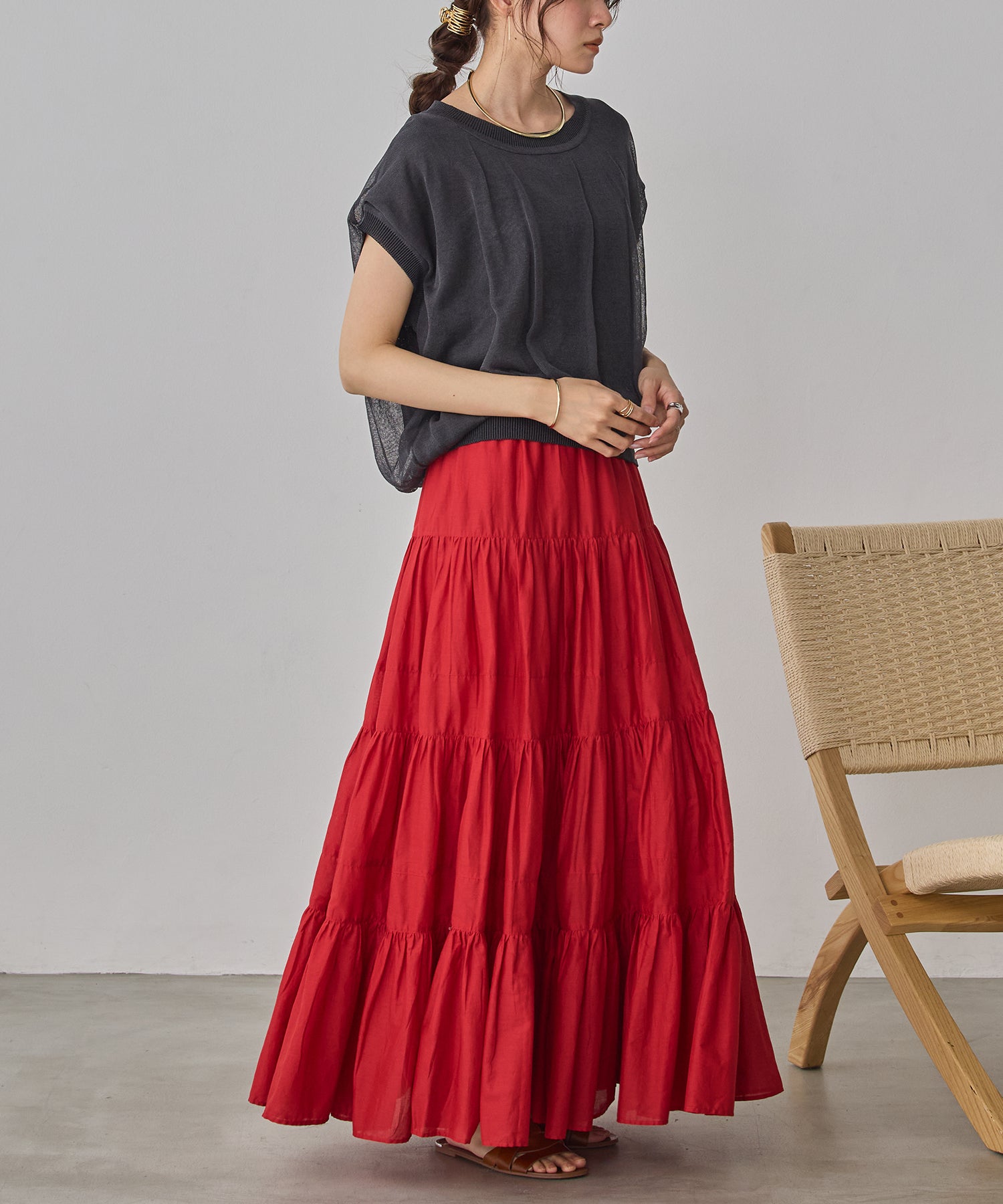 REVERSIBLE COLOR-BLOCK KNIT