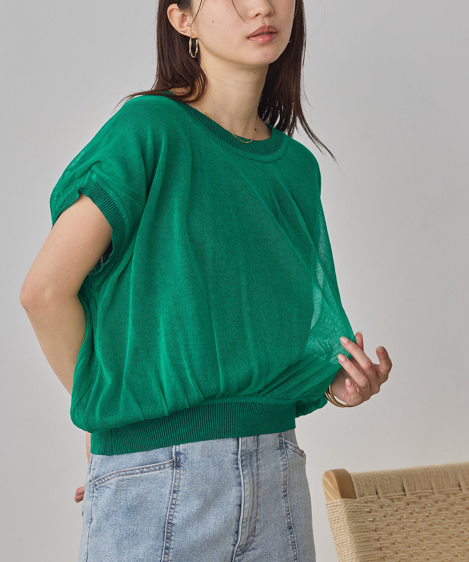 REVERSIBLE COLOR-BLOCK KNIT