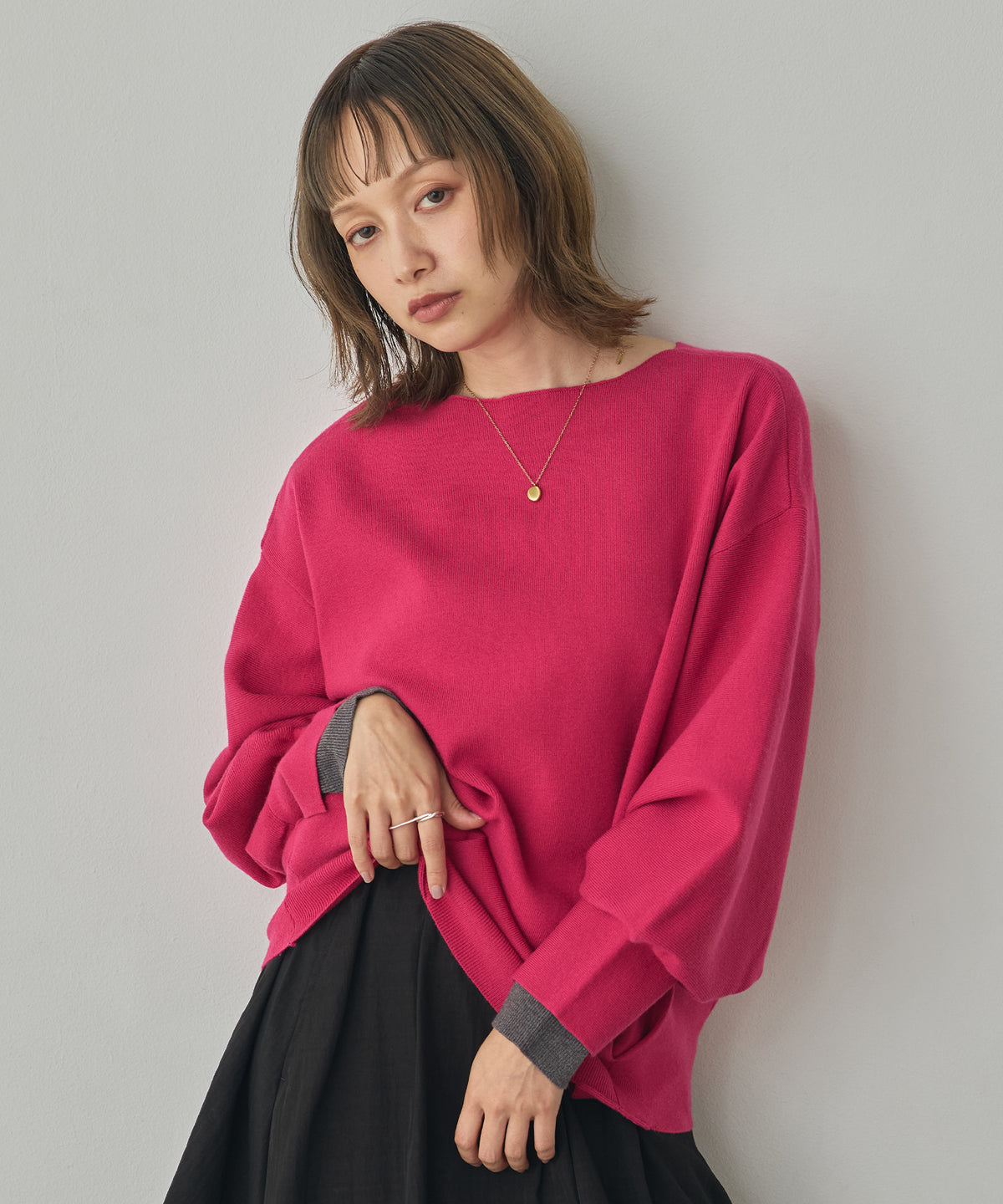 [ANTI-STATIC] YAWAMOCHI YARN PUFFY-SLEEVE COLOR-BLOCK KNIT
