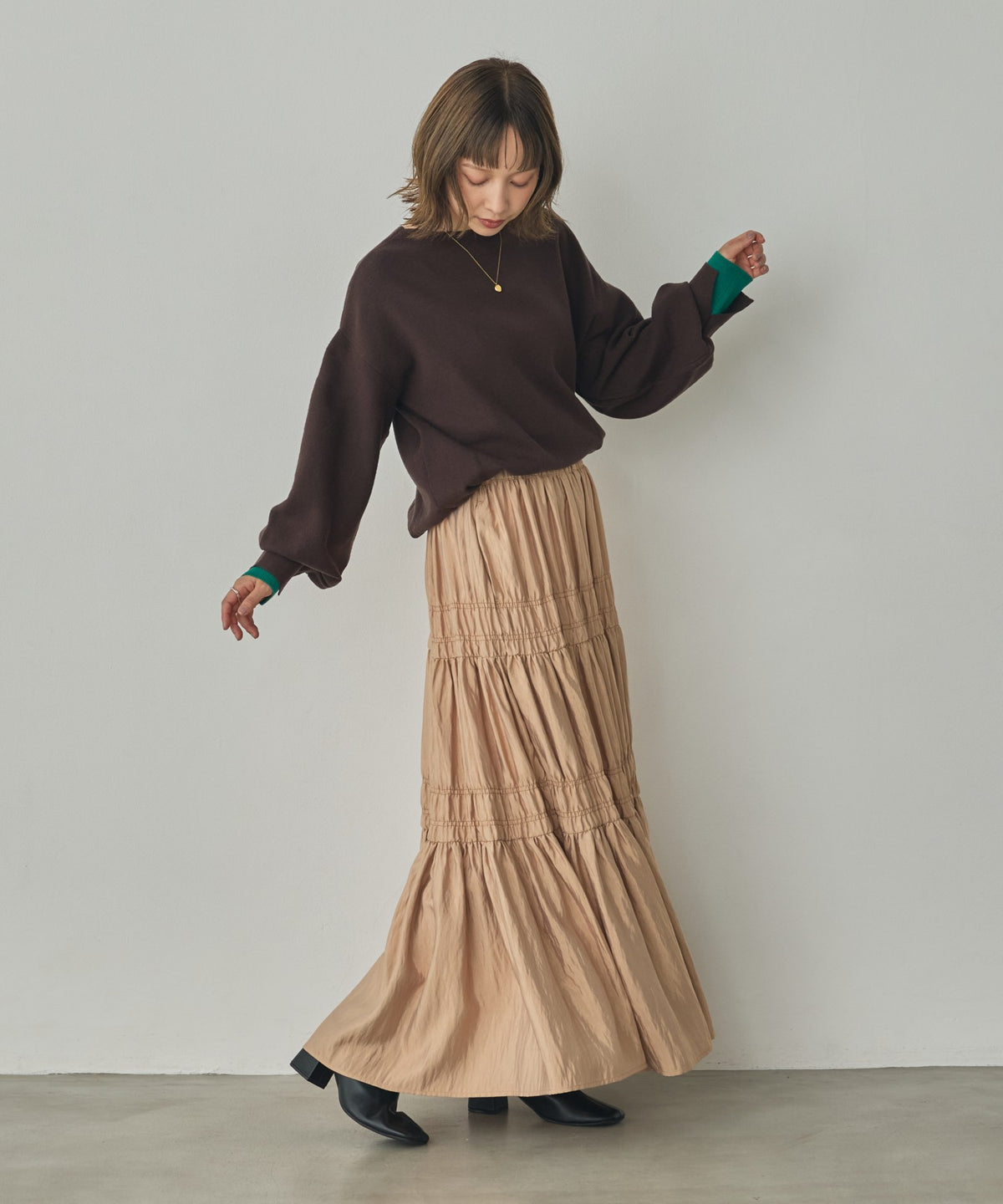 [ANTI-STATIC] YAWAMOCHI YARN PUFFY-SLEEVE COLOR-BLOCK KNIT