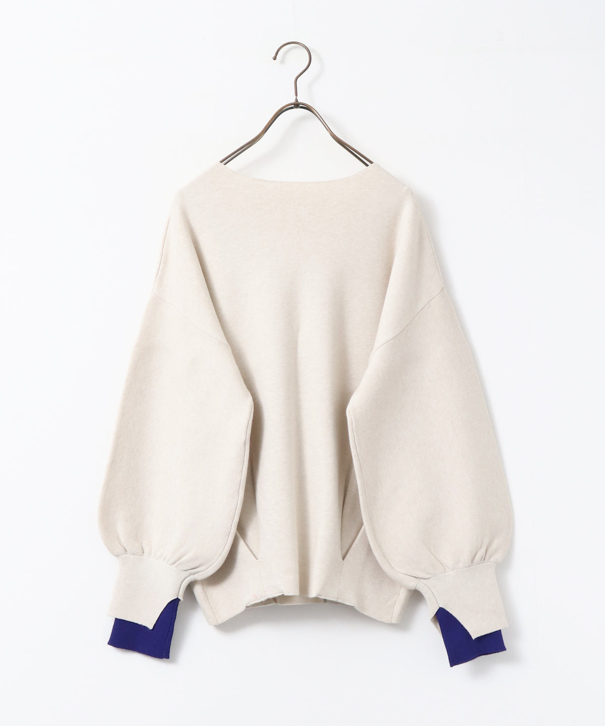 [ANTI-STATIC] YAWAMOCHI YARN PUFFY-SLEEVE COLOR-BLOCK KNIT