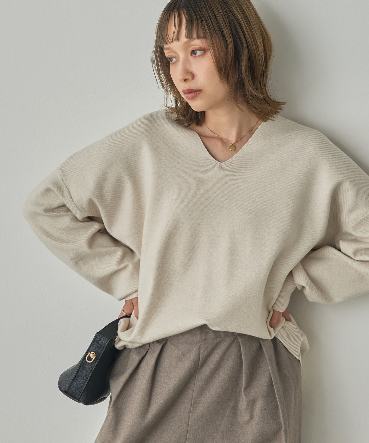 [ANTI-STATIC] YAWAMOCHI YARN DROP-SHOULDER KNIT