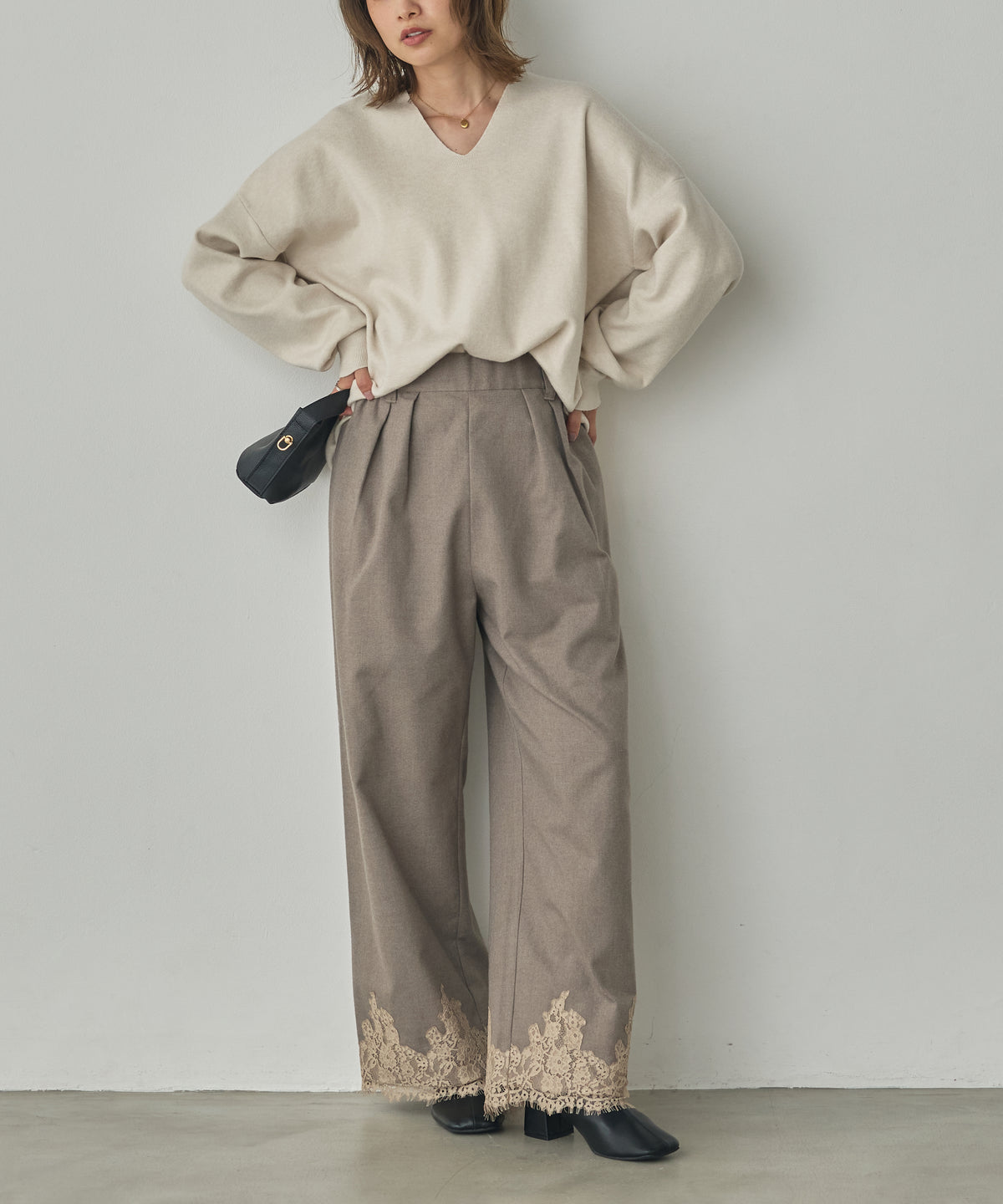 [ANTI-STATIC] YAWAMOCHI YARN DROP-SHOULDER KNIT