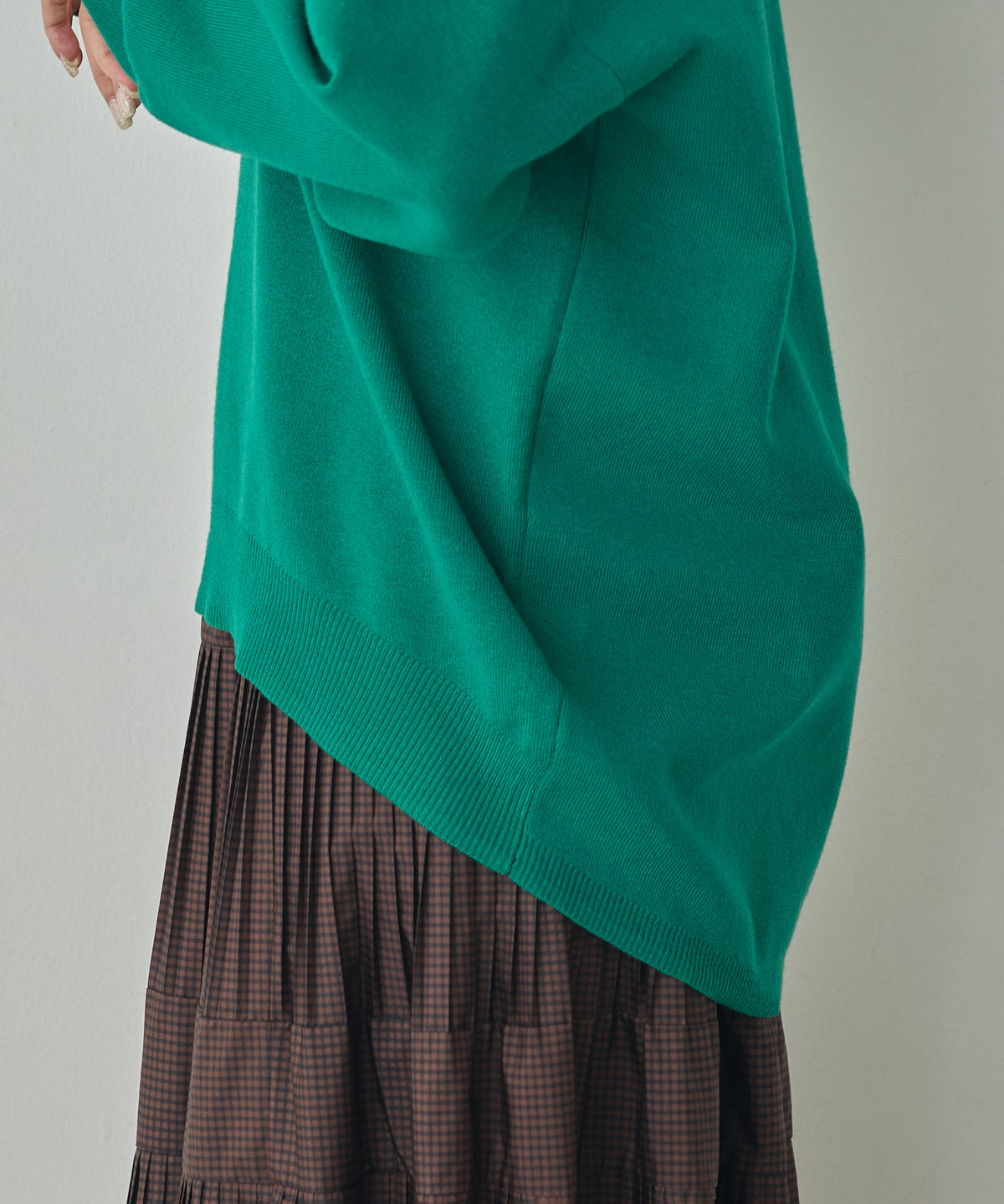 [ANTI-STATIC] YAWAMOCHI YARN DROP-SHOULDER KNIT
