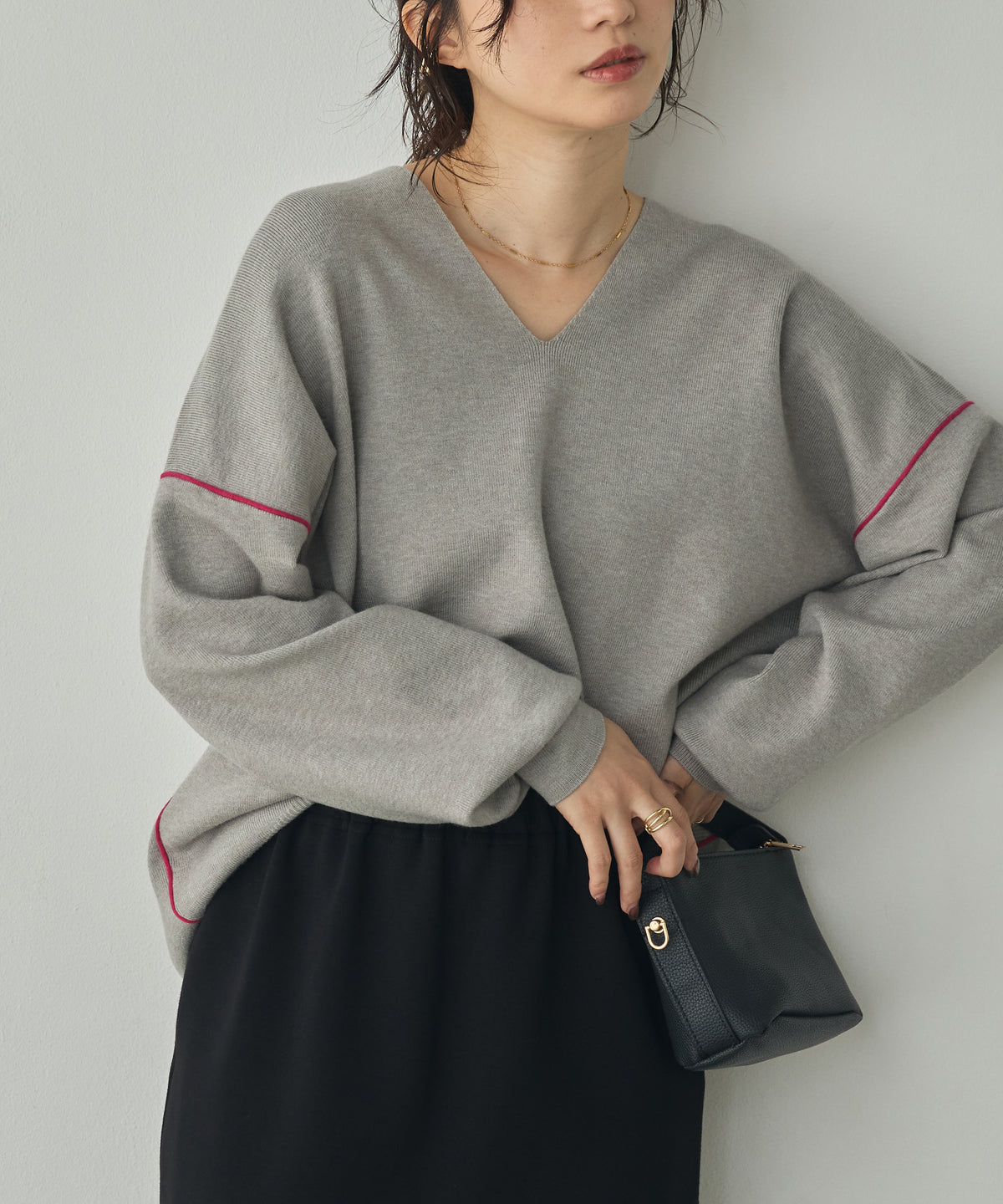 [ANTI-STATIC] YAWAMOCHI YARN COLOR-BLOCKED DROP-SHOULDER KNIT