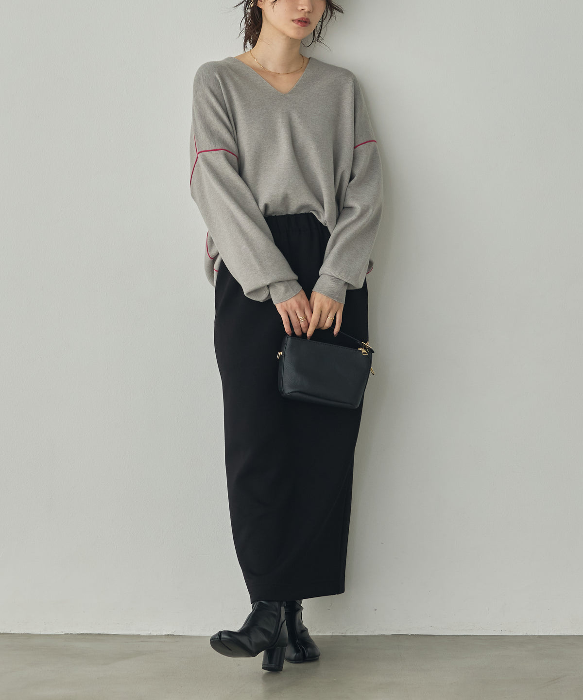 [ANTI-STATIC] YAWAMOCHI YARN COLOR-BLOCKED DROP-SHOULDER KNIT
