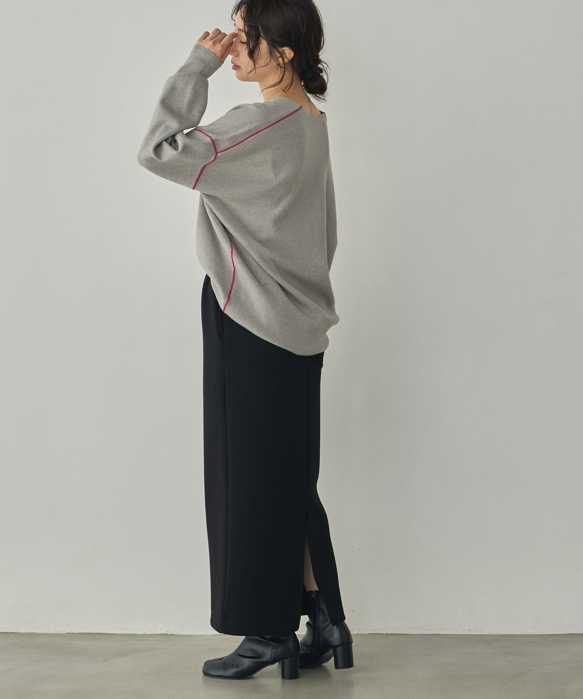 [ANTI-STATIC] YAWAMOCHI YARN COLOR-BLOCKED DROP-SHOULDER KNIT