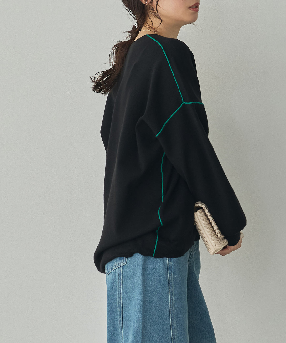 [ANTI-STATIC] YAWAMOCHI YARN COLOR-BLOCKED DROP-SHOULDER KNIT