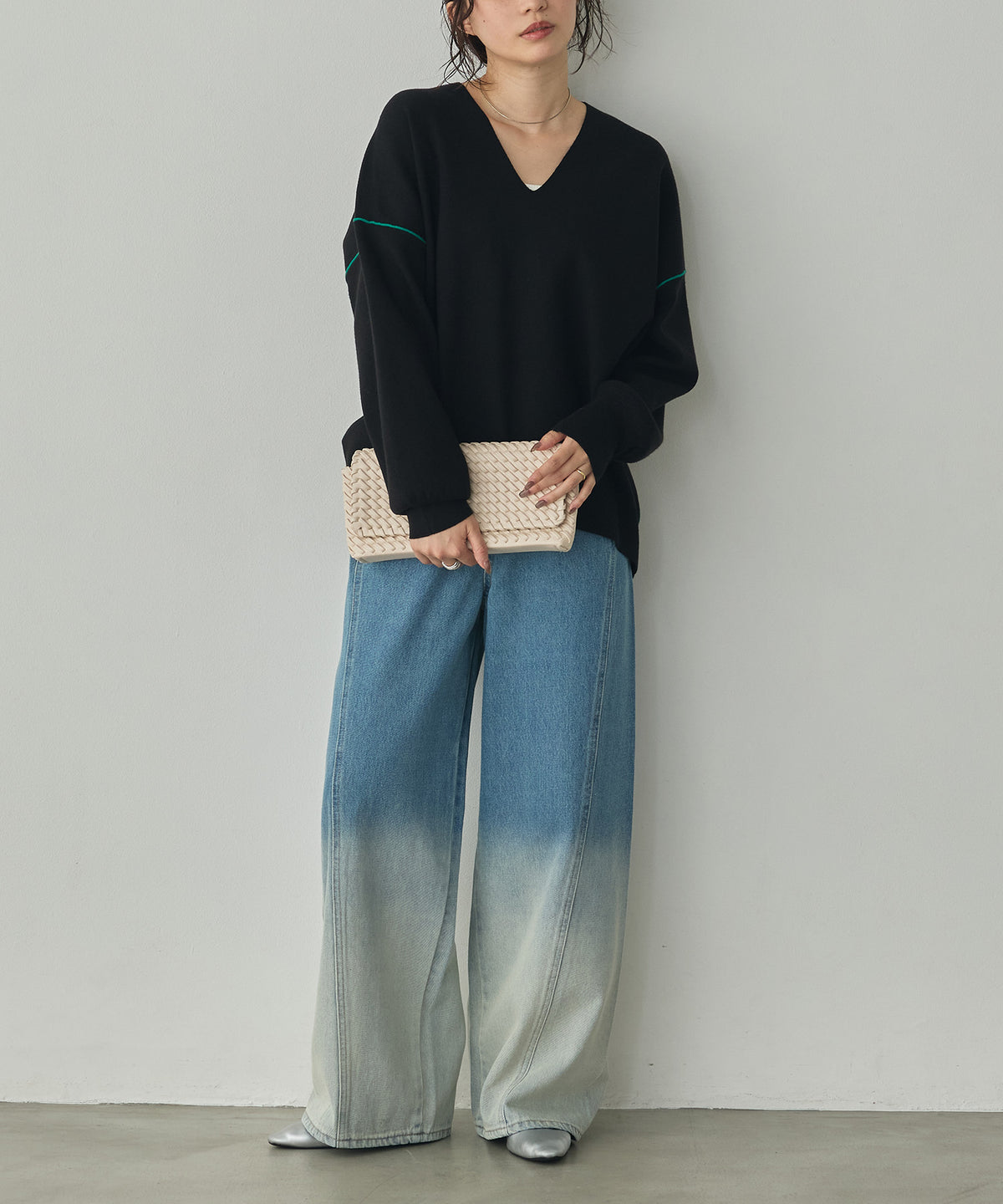 [ANTI-STATIC] YAWAMOCHI YARN COLOR-BLOCKED DROP-SHOULDER KNIT
