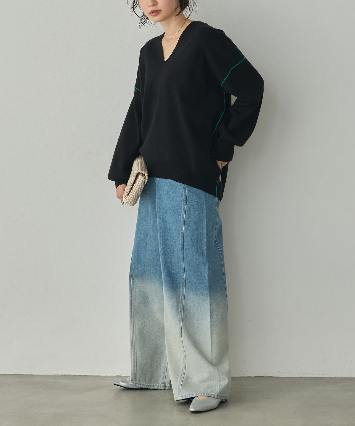 [ANTI-STATIC] YAWAMOCHI YARN COLOR-BLOCKED DROP-SHOULDER KNIT