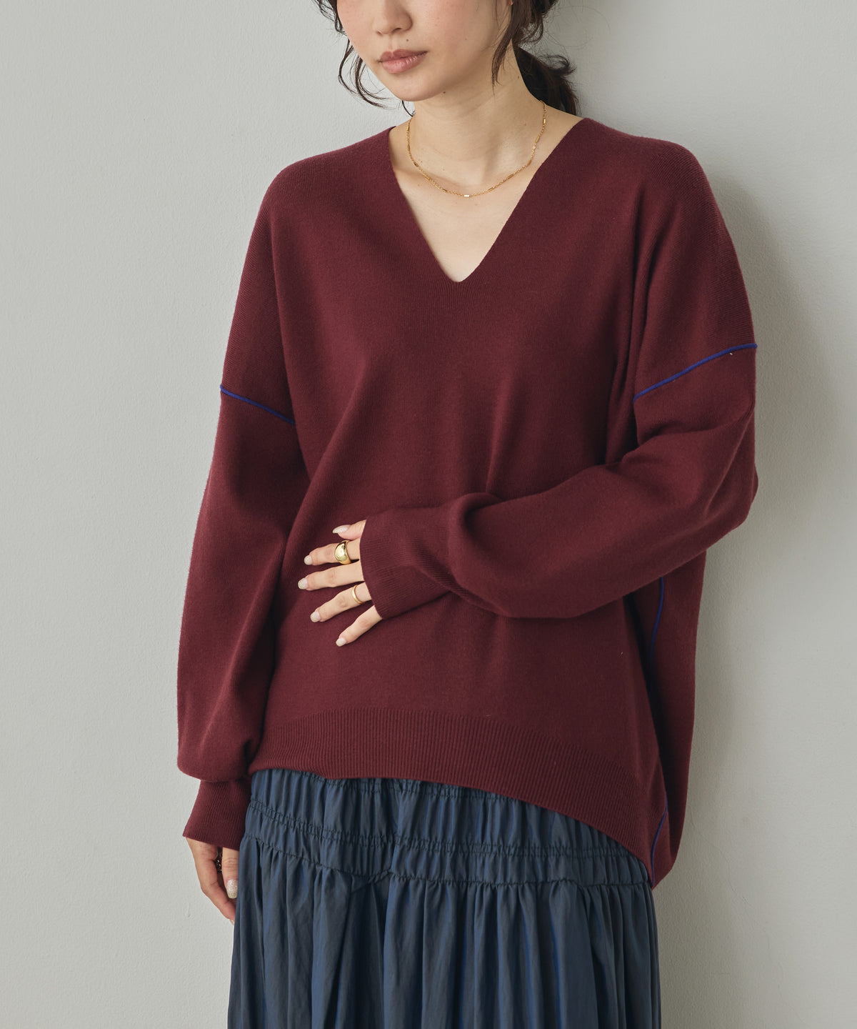 [ANTI-STATIC] YAWAMOCHI YARN COLOR-BLOCKED DROP-SHOULDER KNIT