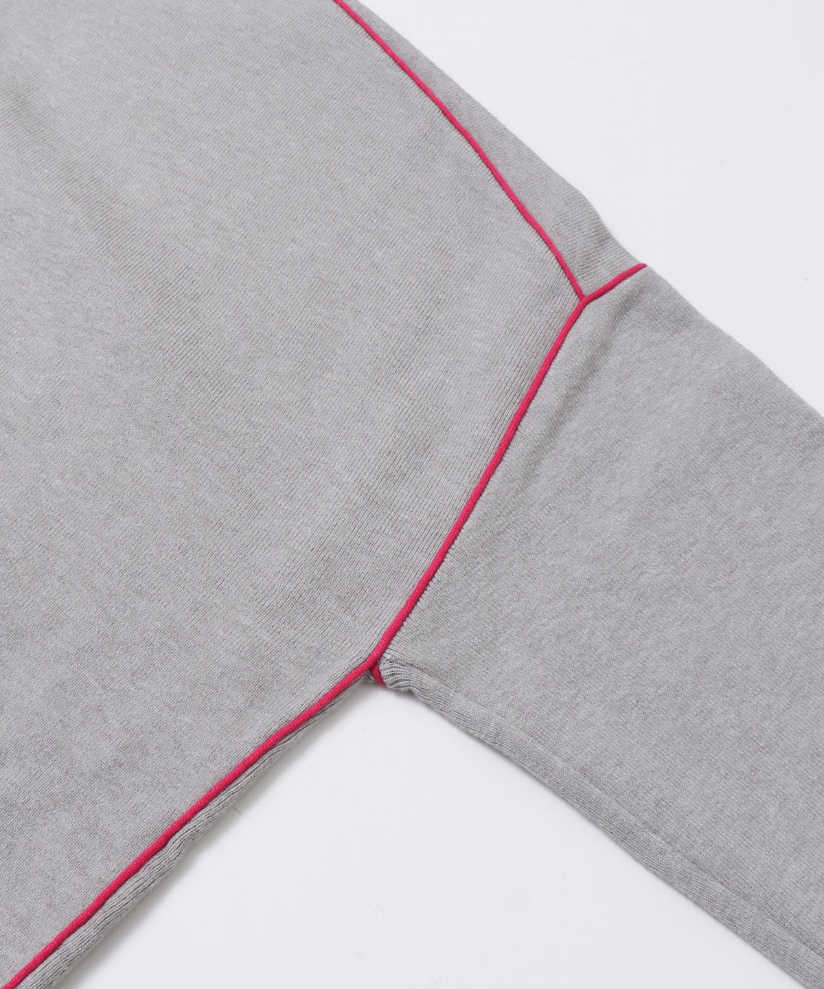 [ANTI-STATIC] YAWAMOCHI YARN COLOR-BLOCKED DROP-SHOULDER KNIT