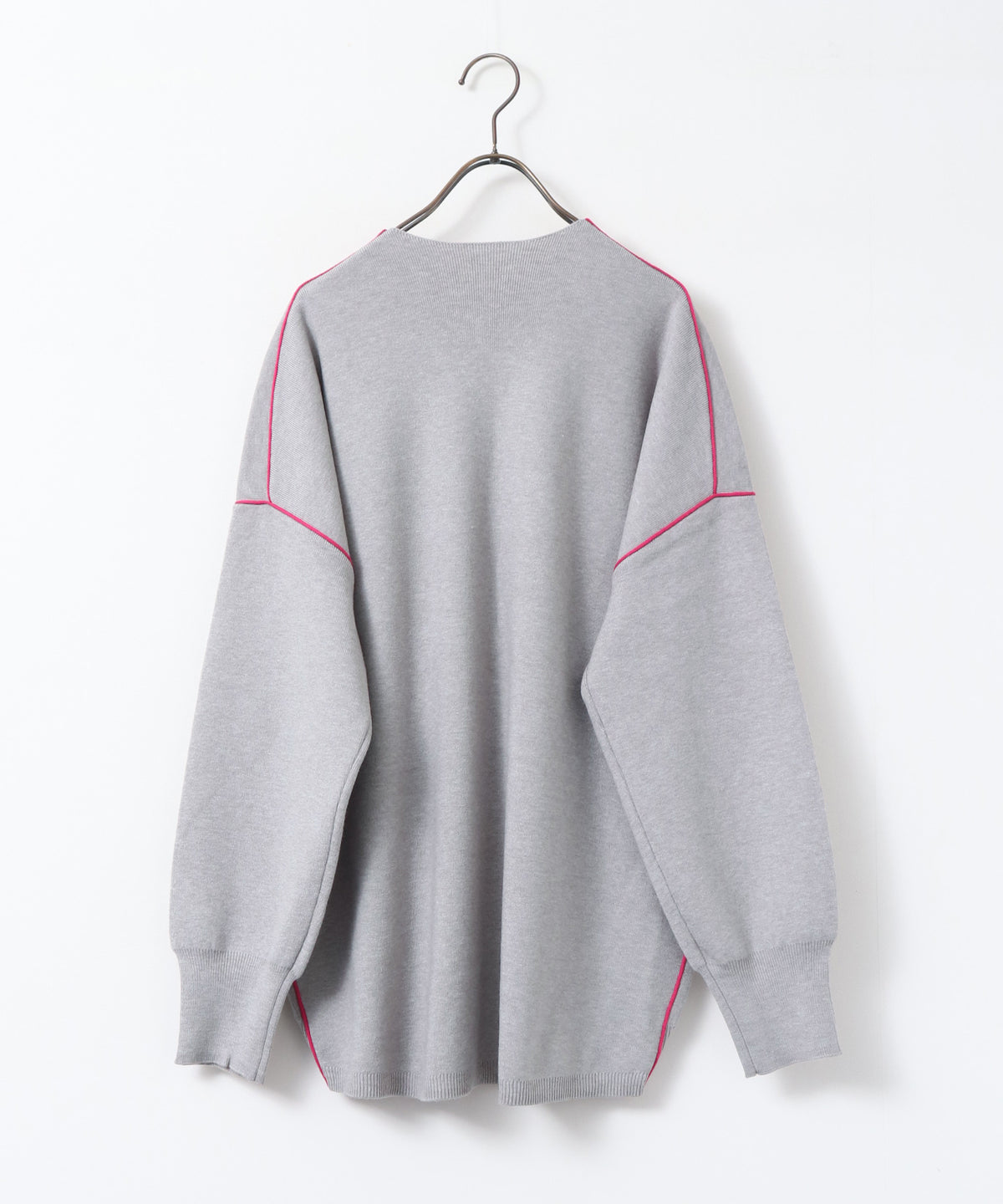[ANTI-STATIC] YAWAMOCHI YARN COLOR-BLOCKED DROP-SHOULDER KNIT
