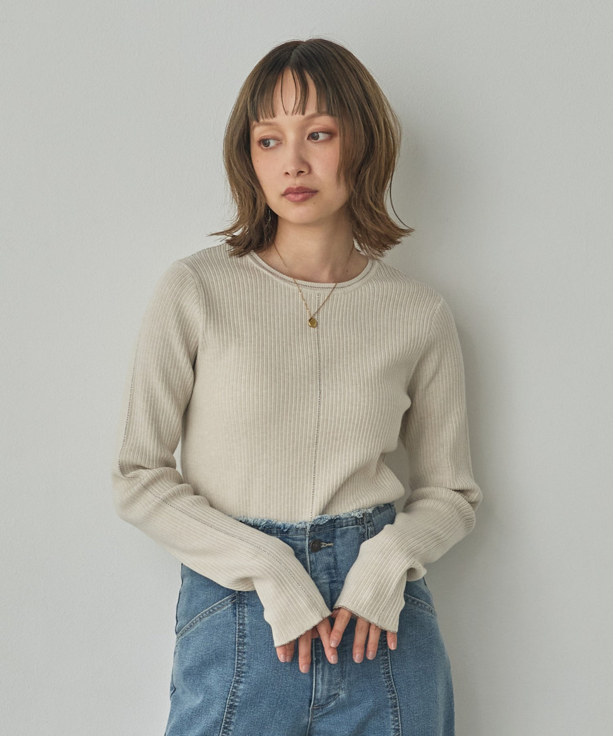 [ANTI-STATIC] YAWAMOCHI YARN WITH SEQUINS CREW-NECK KNIT
