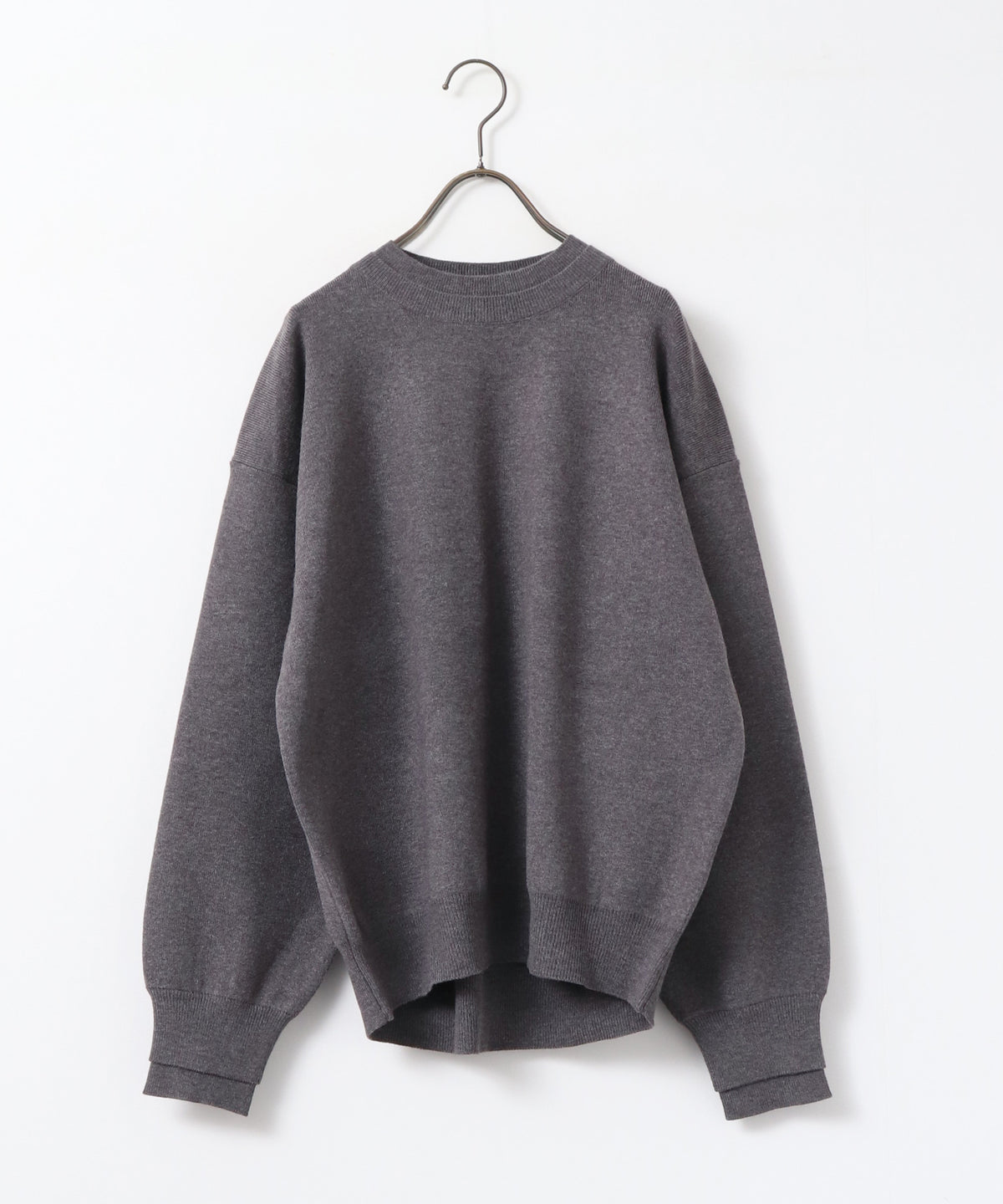 [ANTI-STATIC] YAWAMOCHI YARN CREW-NECK COLOR-BLOCK LAYERED KNIT
