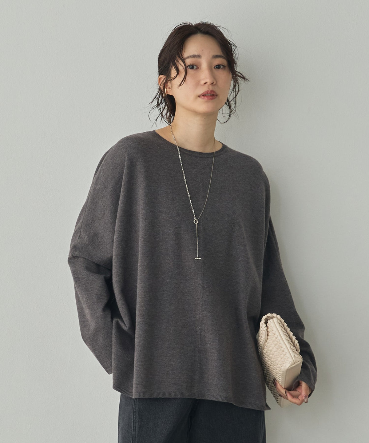 [ANTI-STATIC] SOFT AND PUFFY YARN OVER-THE-SHOULDER DOLMAN KNIT