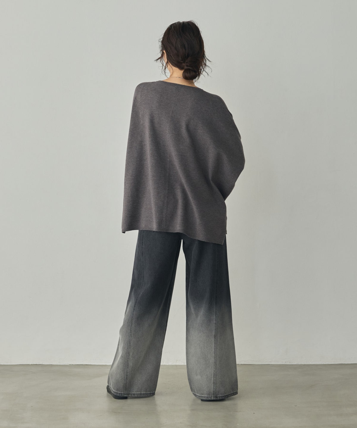 [ANTI-STATIC] SOFT AND PUFFY YARN OVER-THE-SHOULDER DOLMAN KNIT