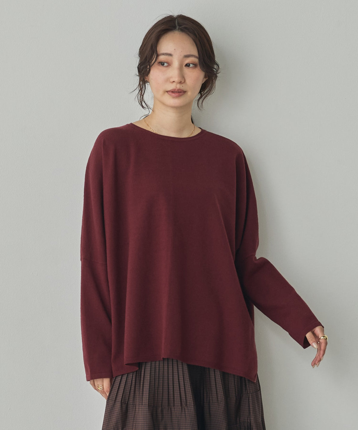 [ANTI-STATIC] SOFT AND PUFFY YARN OVER-THE-SHOULDER DOLMAN KNIT