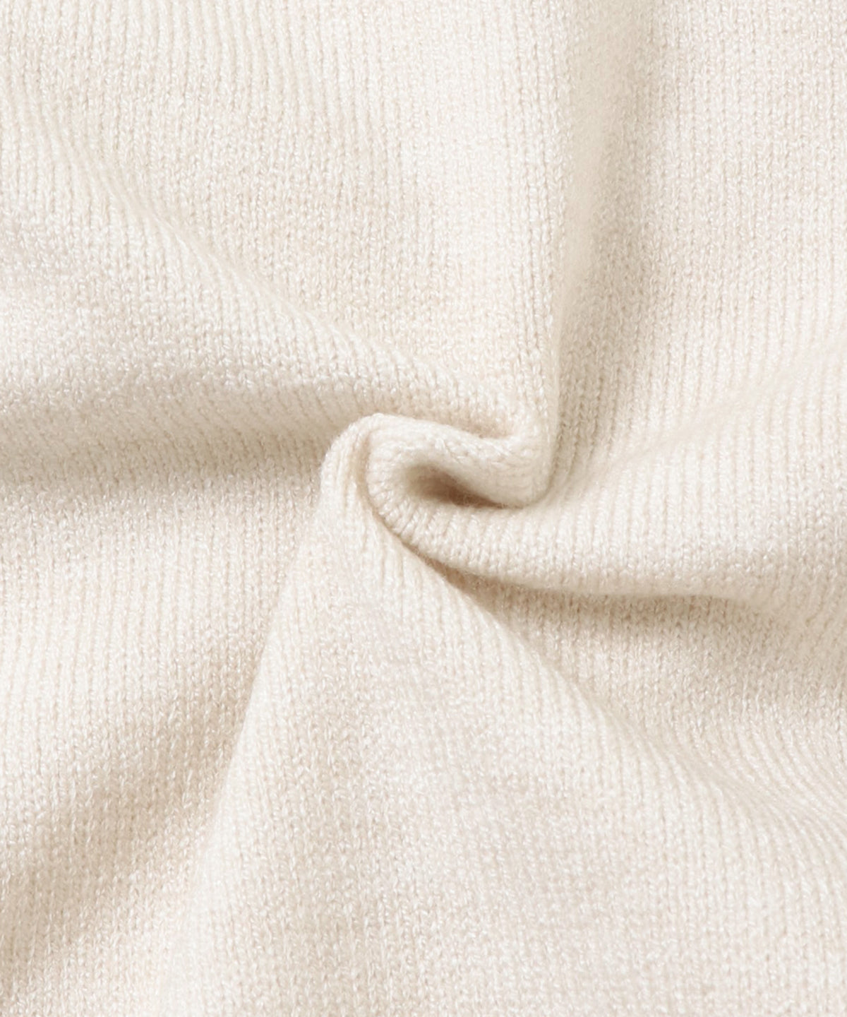 [ANTI-STATIC] SOFT AND PUFFY YARN OVER-THE-SHOULDER DOLMAN KNIT