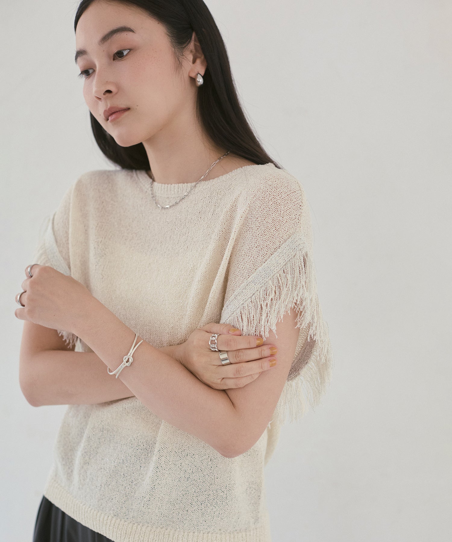 SEQUINED FRINGE-SLEEVE KNIT