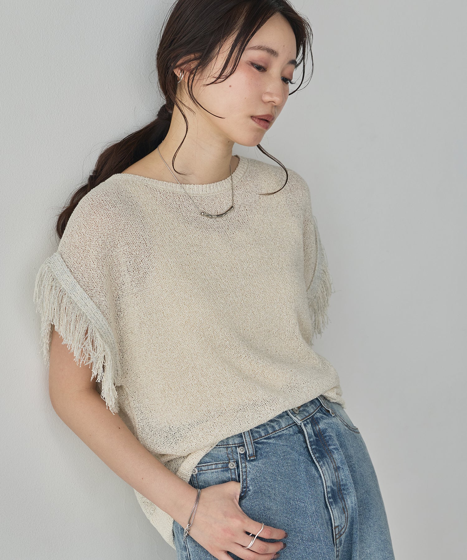 SEQUINED FRINGE-SLEEVE KNIT