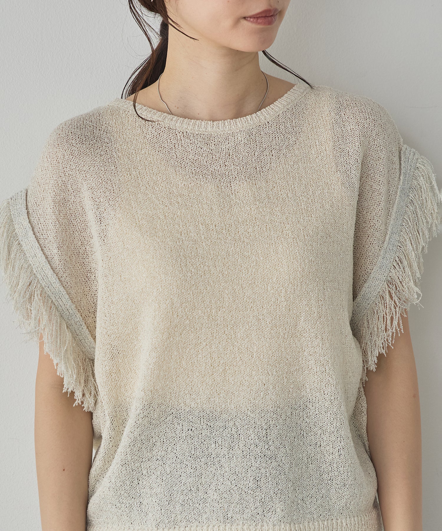 SEQUINED FRINGE-SLEEVE KNIT