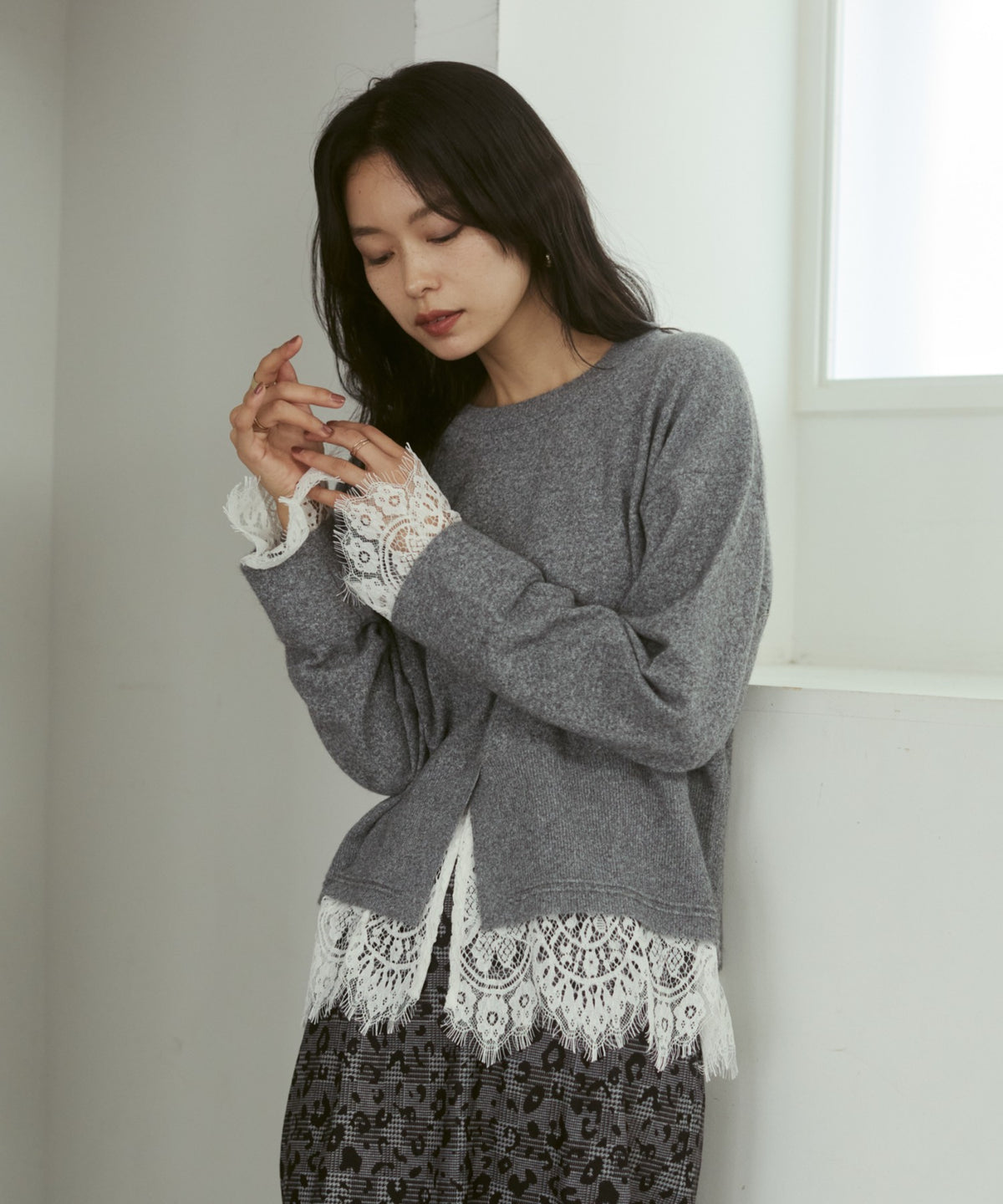 CASHMERE-TOUCH LACE-INLAID KNIT