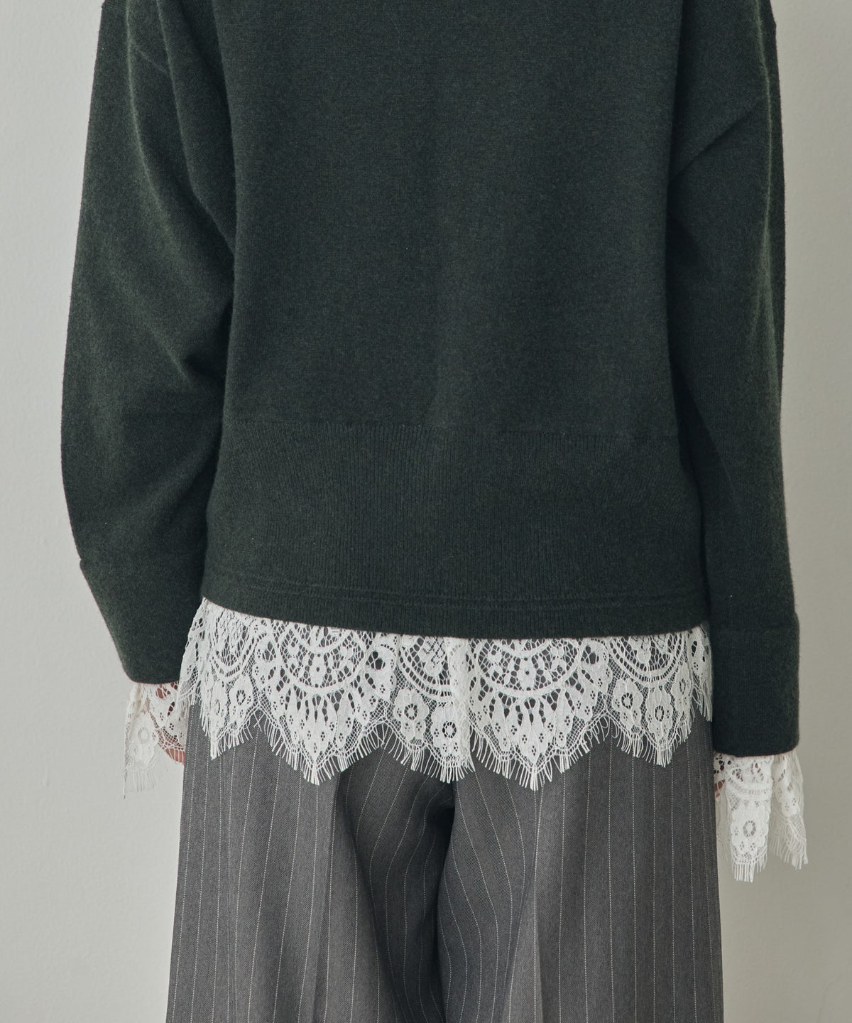 CASHMERE-TOUCH LACE-INLAID KNIT