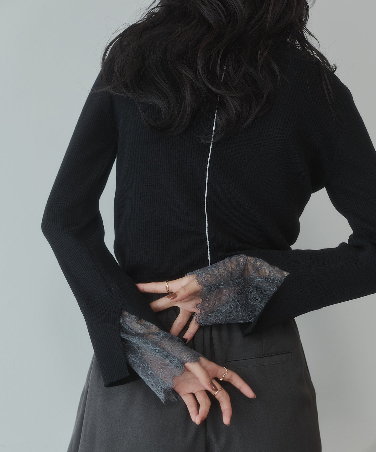 LACE-TRIMMED DOCKING KNIT