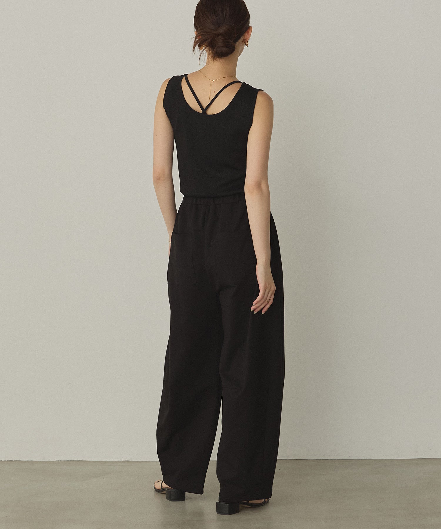 前後2WAY スクエアラメニット タンクトップ