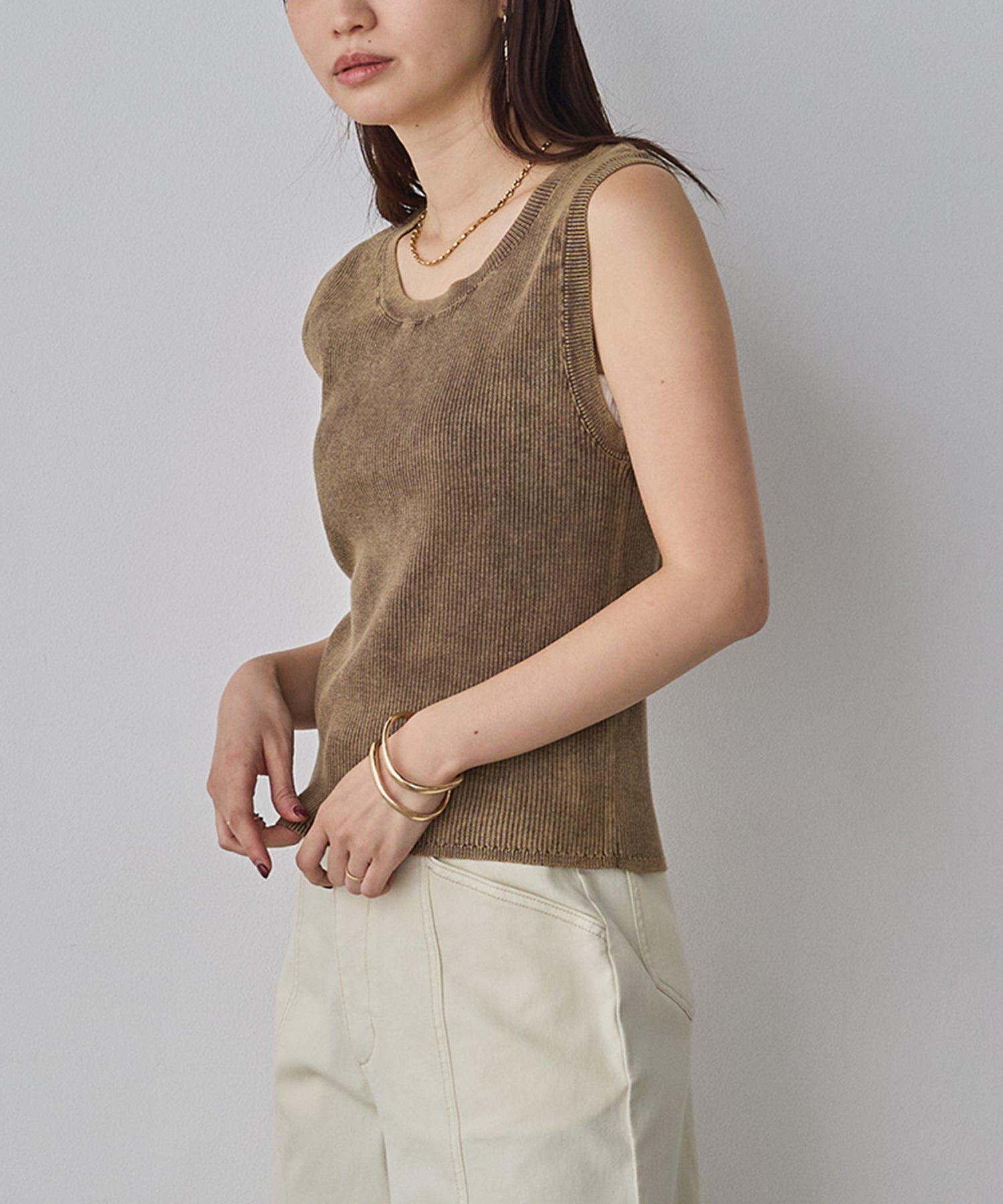 RIBBED TANK TOP