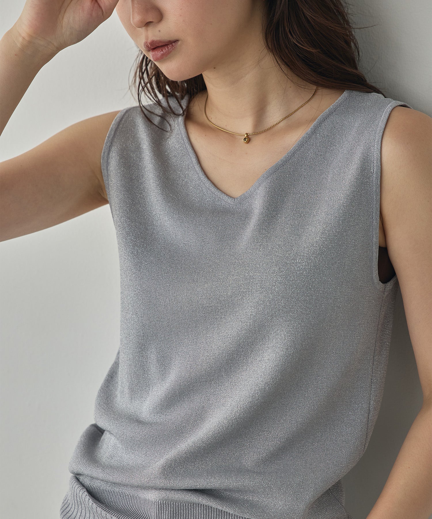 V-NECK SEQUIN-KNIT SQUARE-NECK TANK TOP