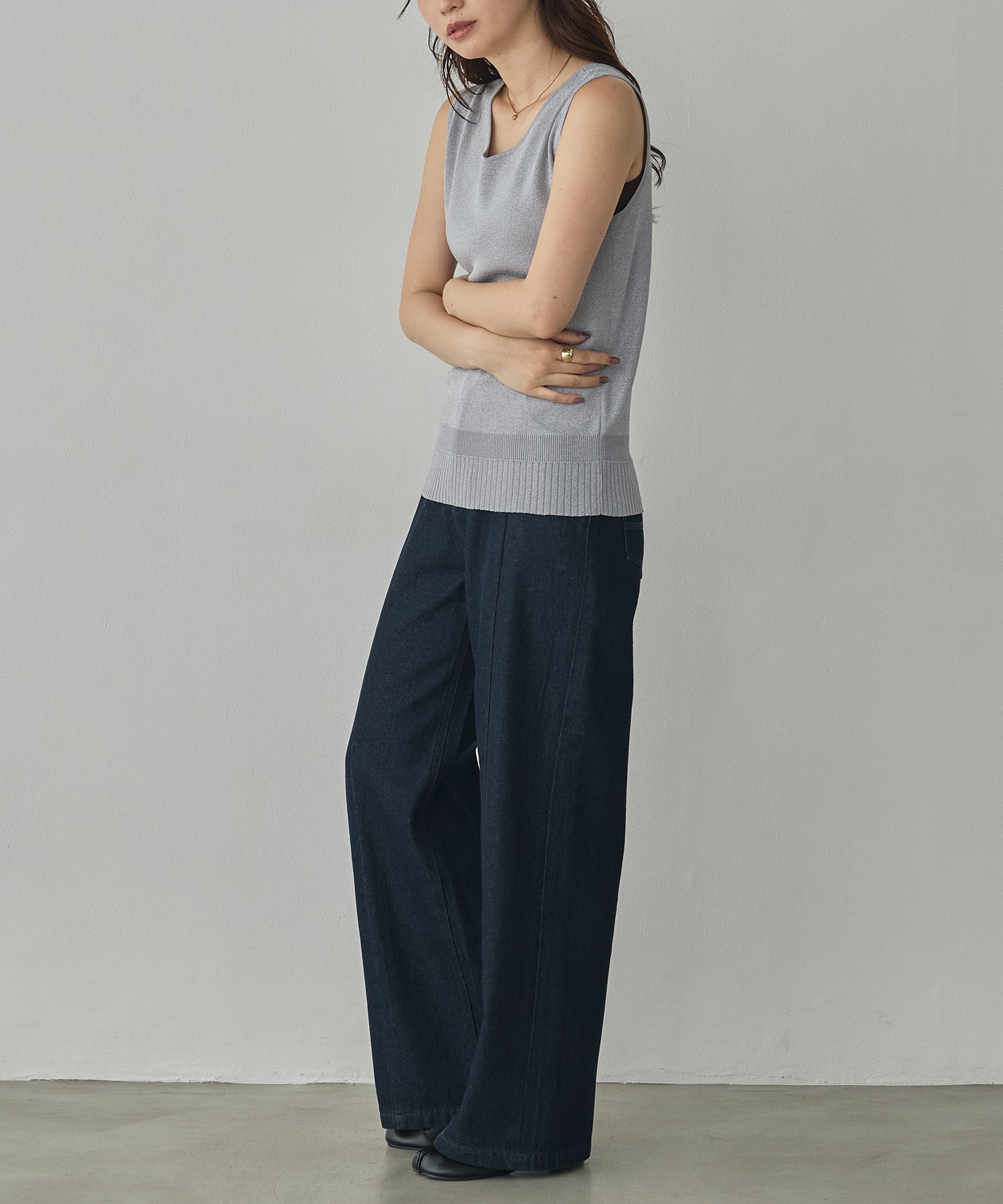 V-NECK SEQUIN-KNIT SQUARE-NECK TANK TOP