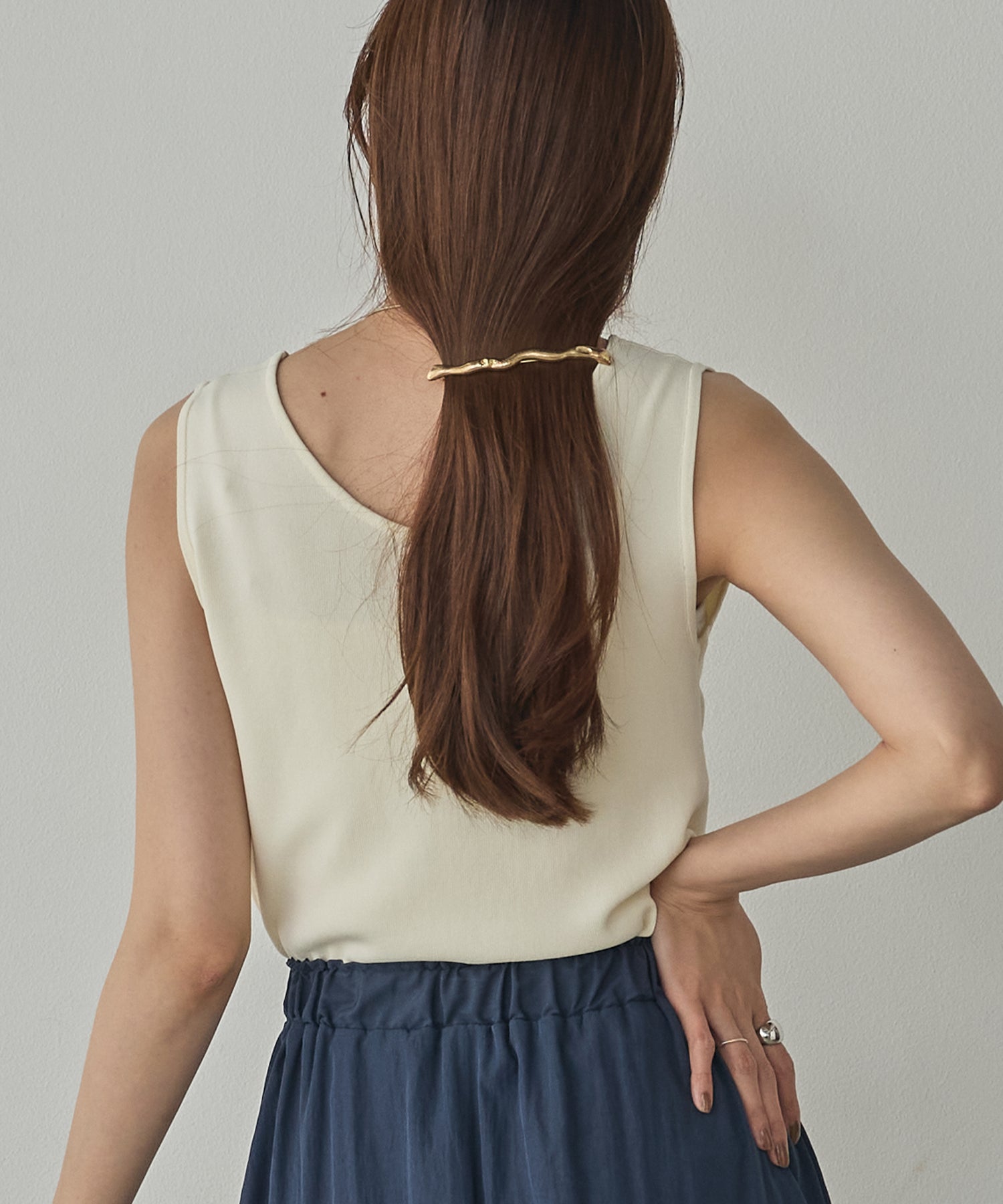 REVERSIBLE 2-WAY KNIT TANK TOP